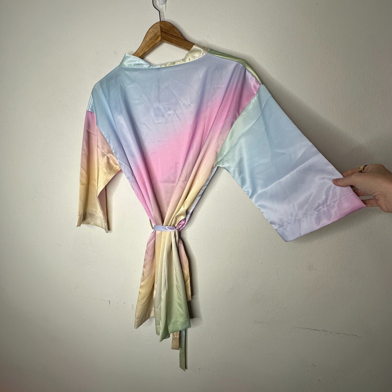 Other NWT OW Intimates Pastel Kimono Open Satin Tie Waist Robe S Size 27" / US 4 / IT 40 - 4 Thumbnail