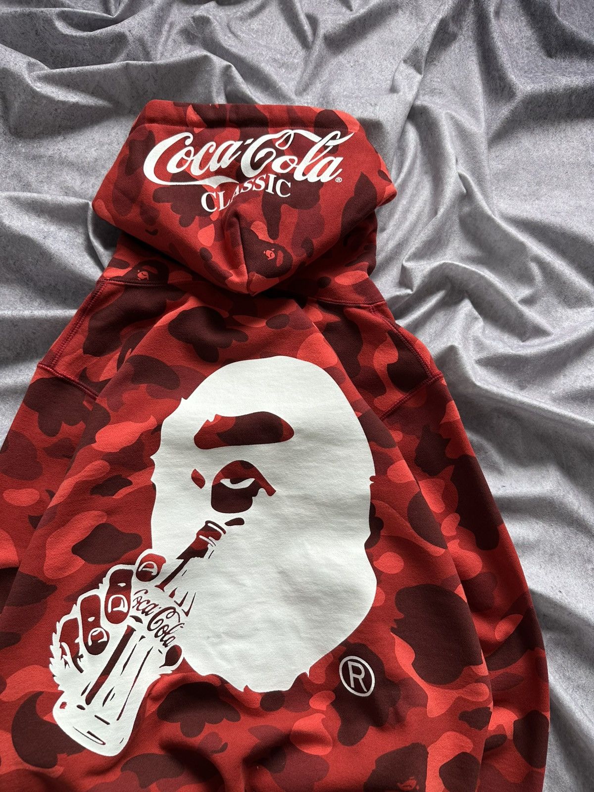 Bape Bape X Coco Cola Red Camo Hoodie Size US S / EU 44-46 / 1 - 4 Thumbnail