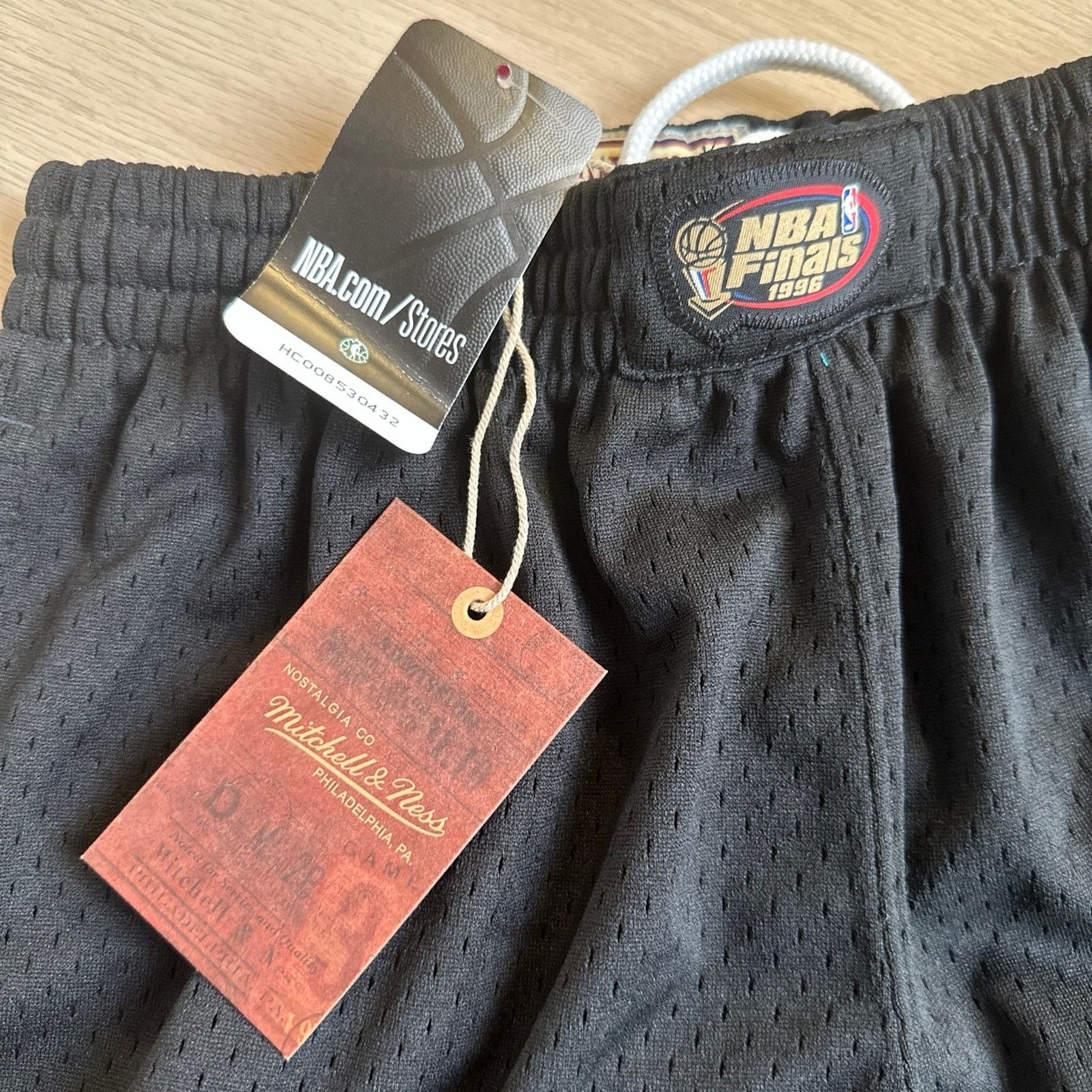 Mitchell & Ness Rare Chicago Bulls Mitchell & Ness Short - Size XS New Size US 28 / EU 44 - 3 Thumbnail