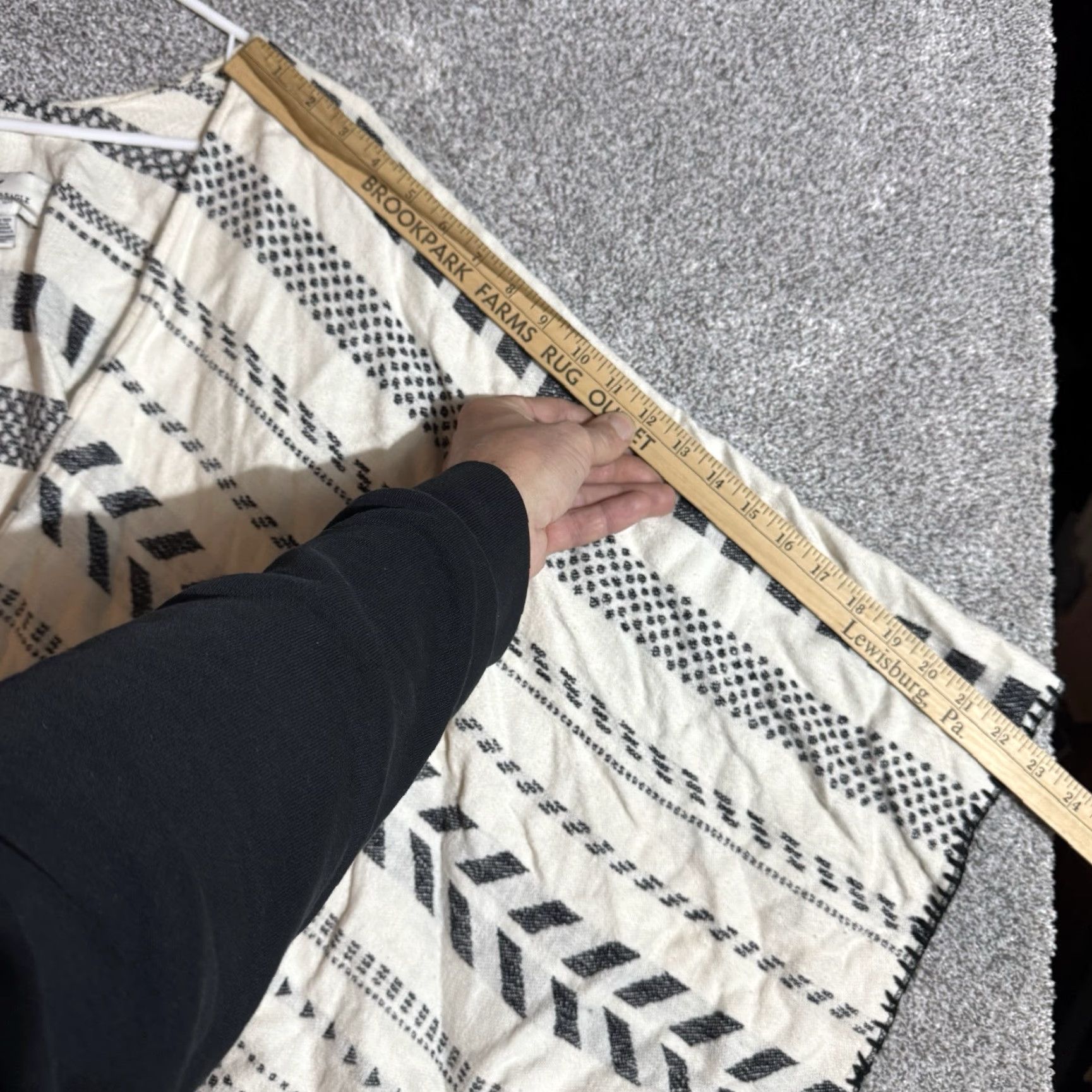 American Eagle Outfitters American Eagle Poncho Sweater One Size Boho Southwestern Aztec Fringed Lagenlook 100% Cotton Size ONE SIZE - 3 Thumbnail