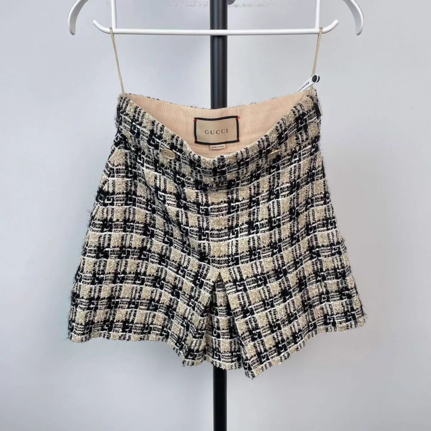 Gucci Gucci IT 38 short skirt Size 26" / US 2 / IT 38 - 1 Thumbnail