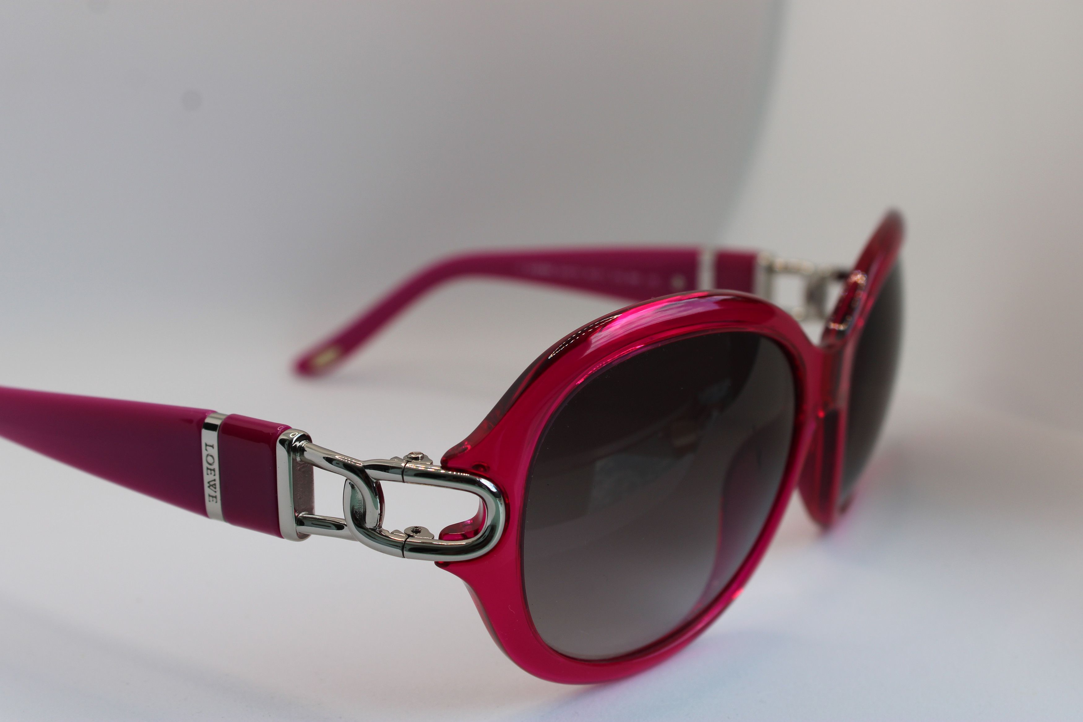 Loewe Loewe Pink Sunglasses Size ONE SIZE - 4 Thumbnail