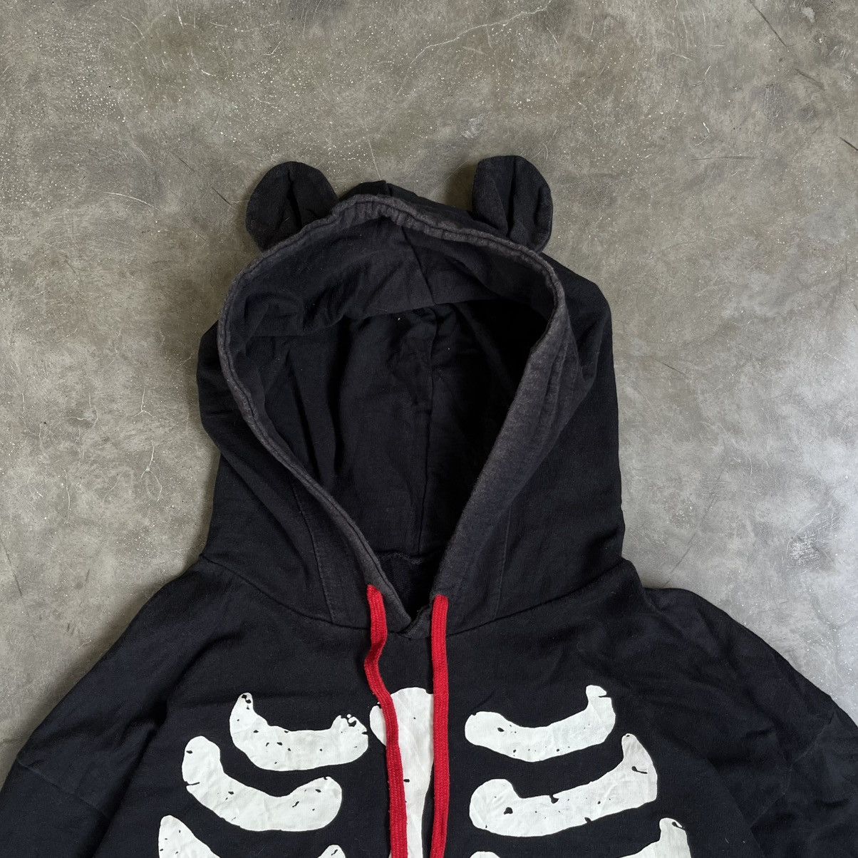 Japanese Brand 2000s Japanese Skeleton Fire Hoodie Size US L / EU 52-54 / 3 - 4 Thumbnail