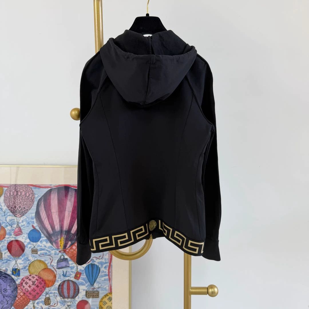 Versace Versace Black Hooded Jacket Size 2 Size XS / US 0-2 / IT 36-38 - 2 Thumbnail
