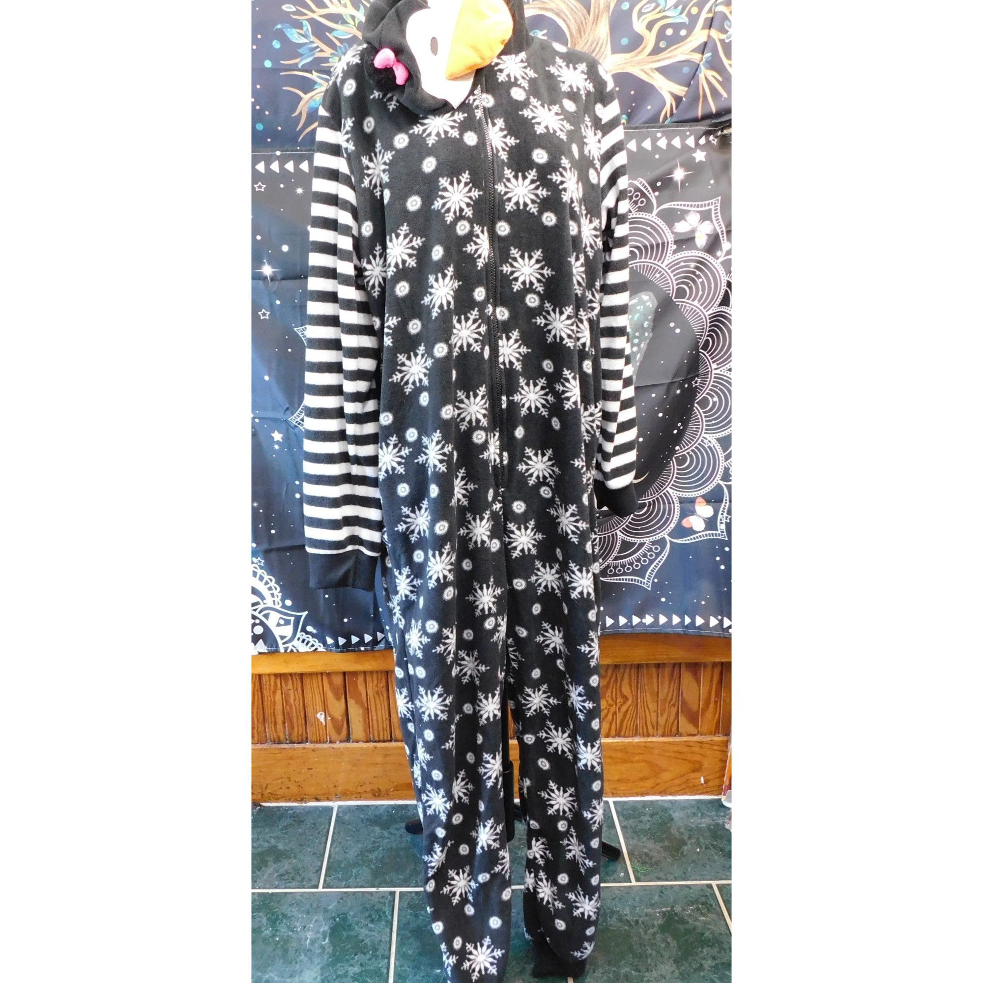 Other Winter Penguin Black And White Kigurumi Pajamas Size ONE SIZE - 1 Thumbnail