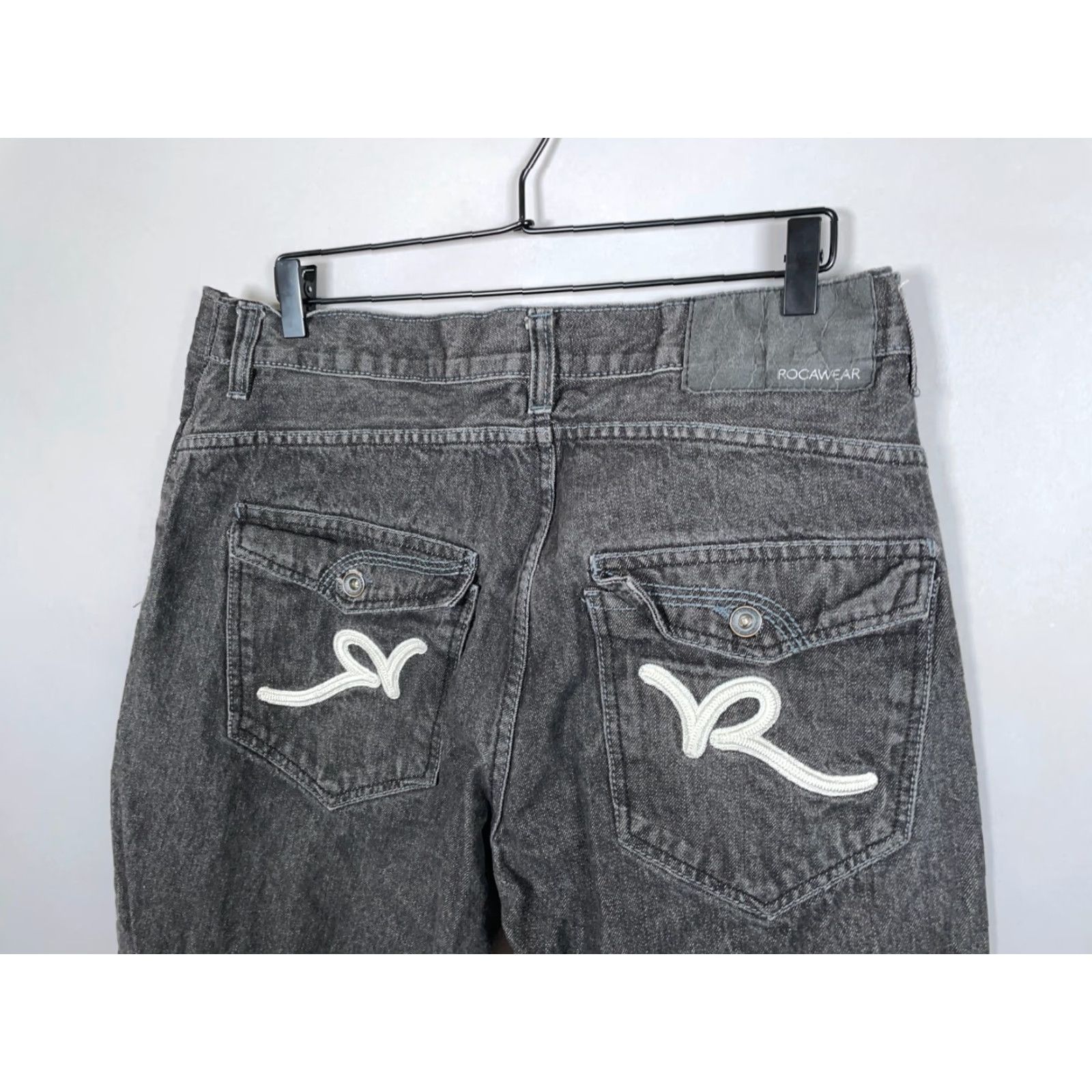 Rocawear VINTAGE Rocawear Jeans Classic Fit Men 35 x 27 Black Pockets 5-Pocket Hip Hop Retro 1990s Mens Size US 35 - 4 Thumbnail