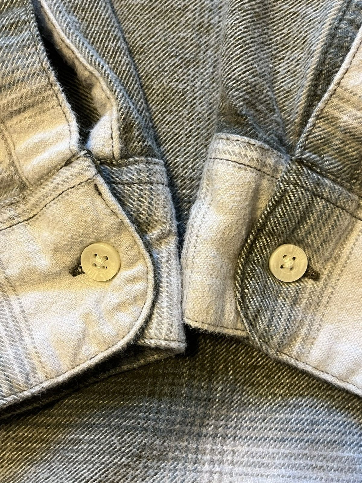 Hollister Worn by D1 basketball player 6’8” 210 Size US XL / EU 56 / 4 - 3 Thumbnail