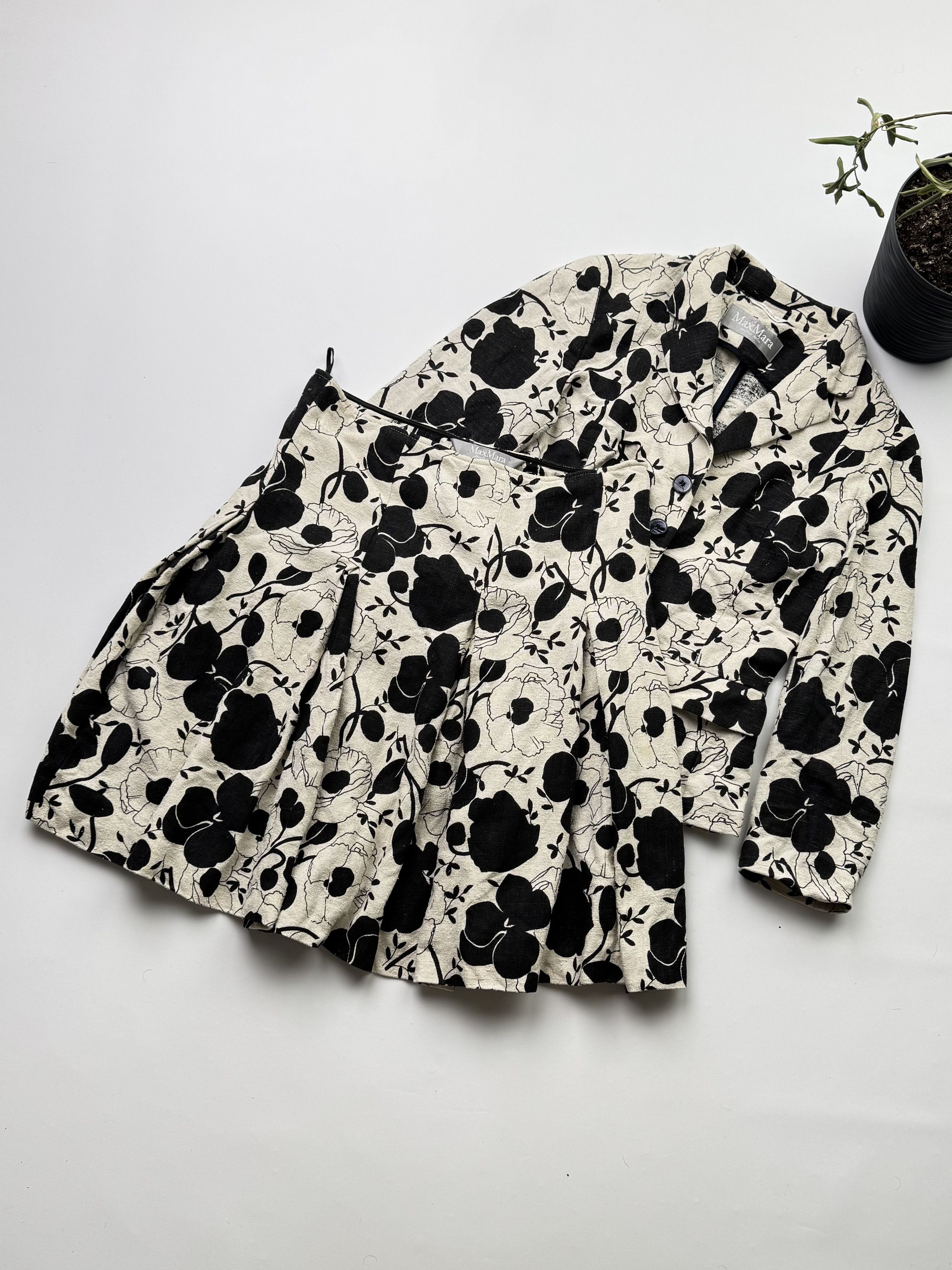 Max Mara Vintage Silk Set Jacket+Skirt (81), Women's (Size 27)