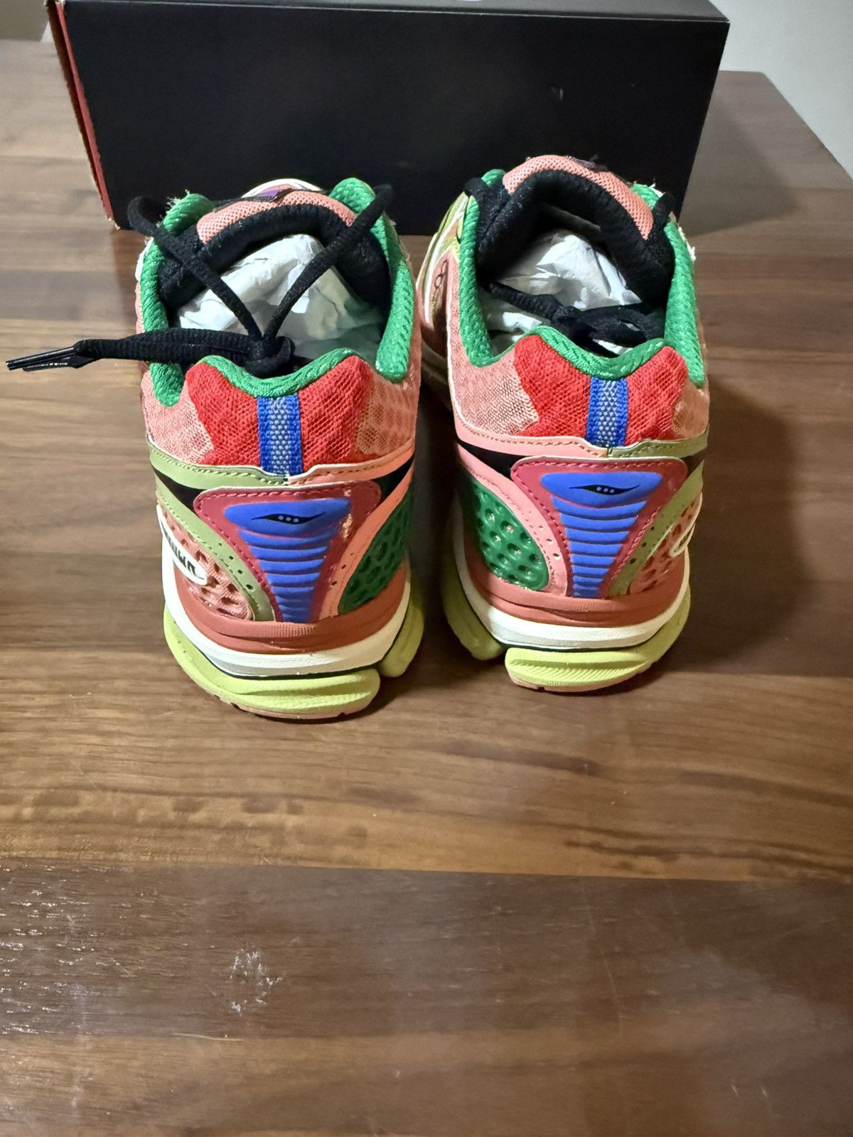Saucony SAUCONY X JAE TIPS PROGRID TRIUMPH 4 'Peach/Leaf' Size 11 Size US 11 / EU 44 - 5 Thumbnail