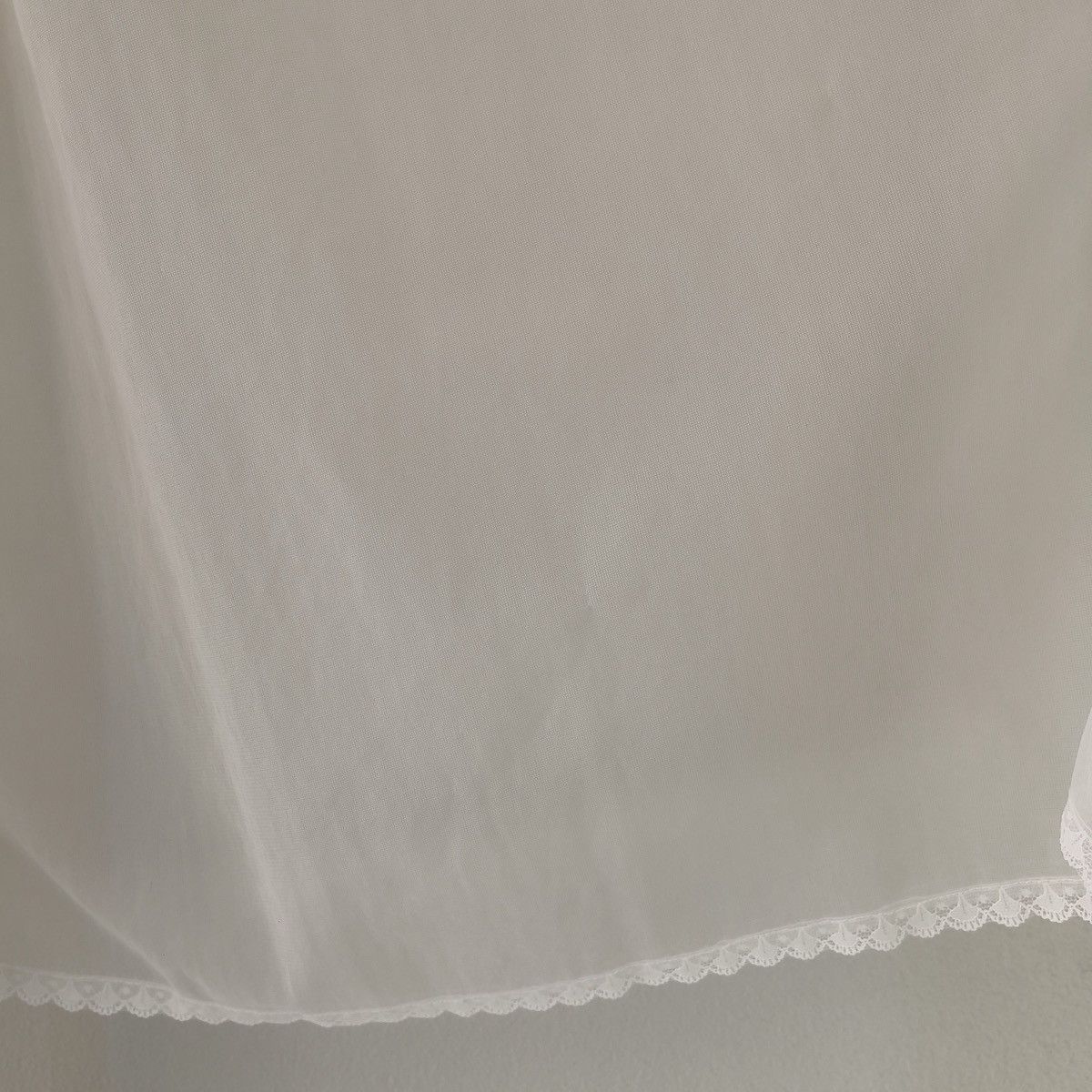 Other Frederick’s of Hollywood 90s White Lace Lingerie Gown (XS–M) Size M / US 6-8 / IT 42-44 - 22 Thumbnail