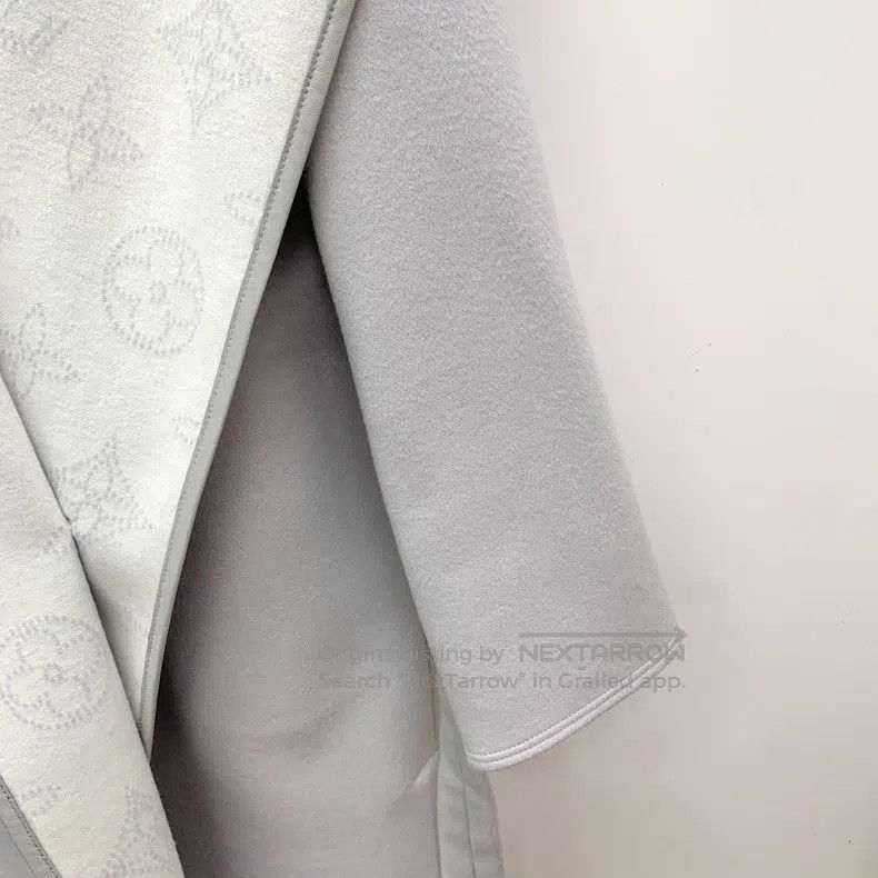 Louis Vuitton Louis Vuitton 25 wool bathrobe coats with presbyopic print Size XS / US 0-2 / IT 36-38 - 4 Thumbnail