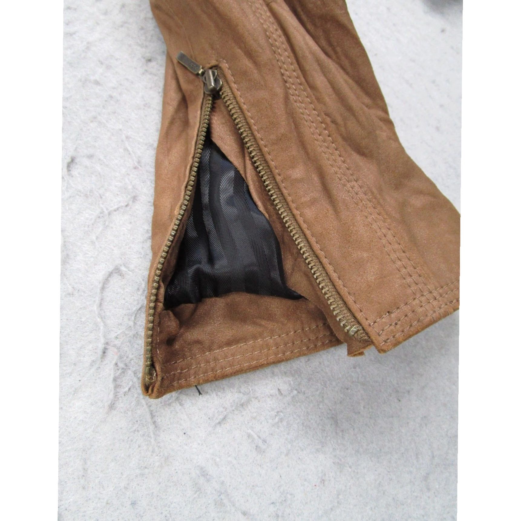 Alpinestars Alpinestars Denise Focil Leather Cafe Racer Jacket Women M Tan Brown Quilt Zip Pockets Slim Short Coat Casual Vintage No Size M / US 6-8 / IT 42-44 - 6 Thumbnail