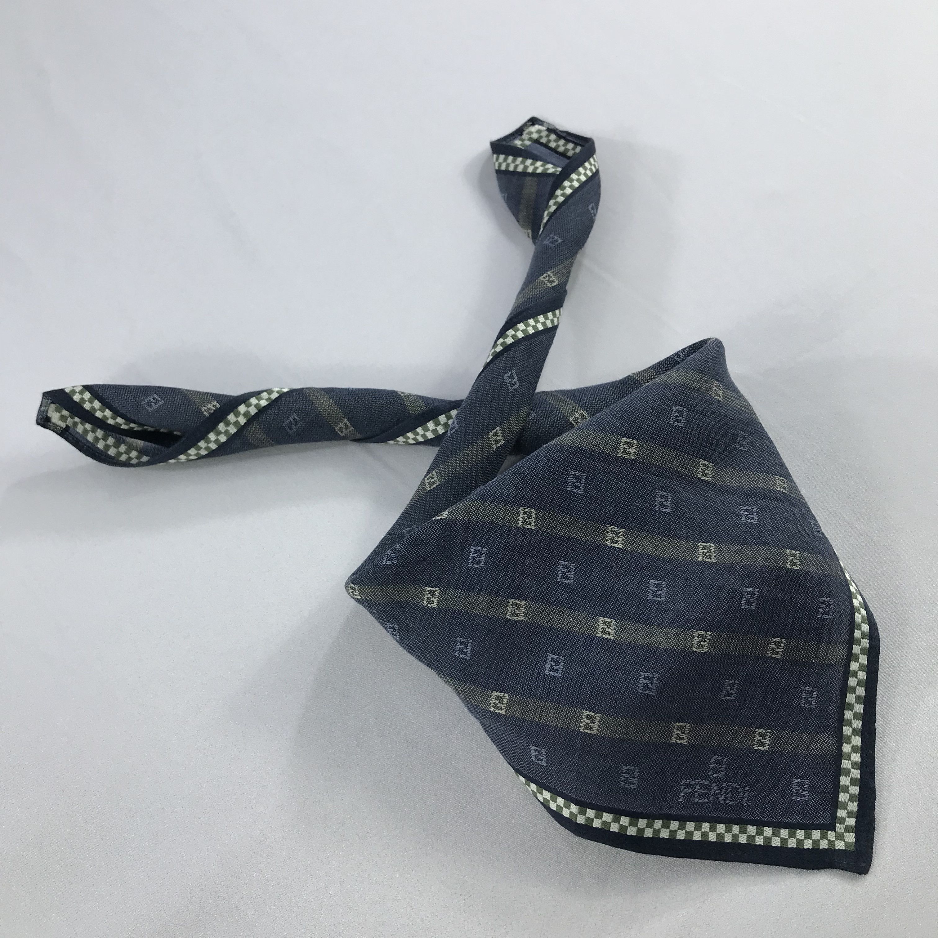 Vintage Vintage Fendi Bandana / Handkerchief / Neckerchief - S2713 Size ONE SIZE - 4 Thumbnail