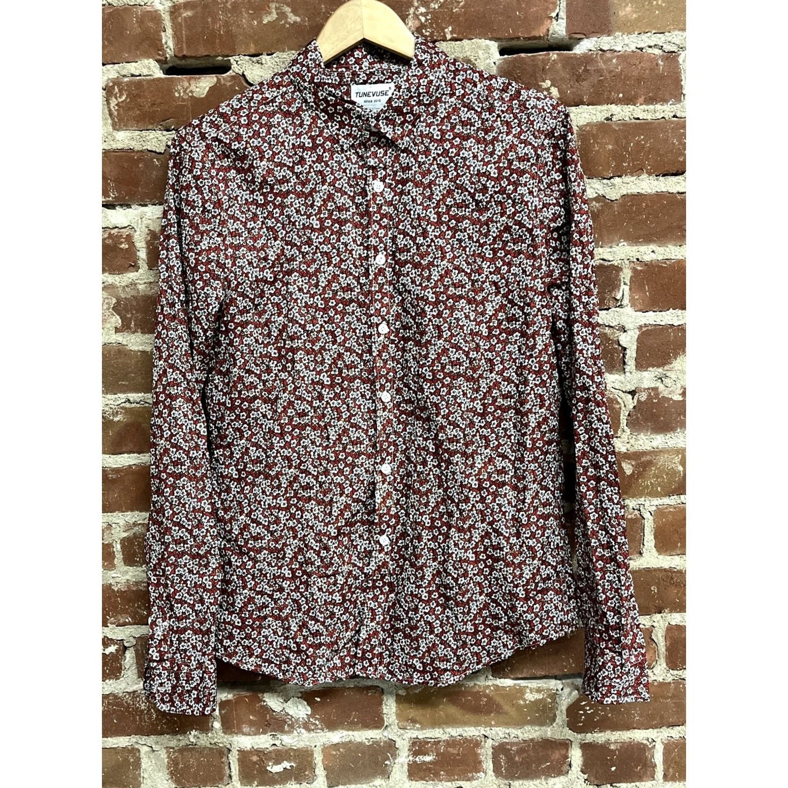 Vintage Tunevuse Men’s Floral Red Long Sleeve Button Down Shirt Size Small Regular Fit Size US S / EU 44-46 / 1 - 2 Thumbnail