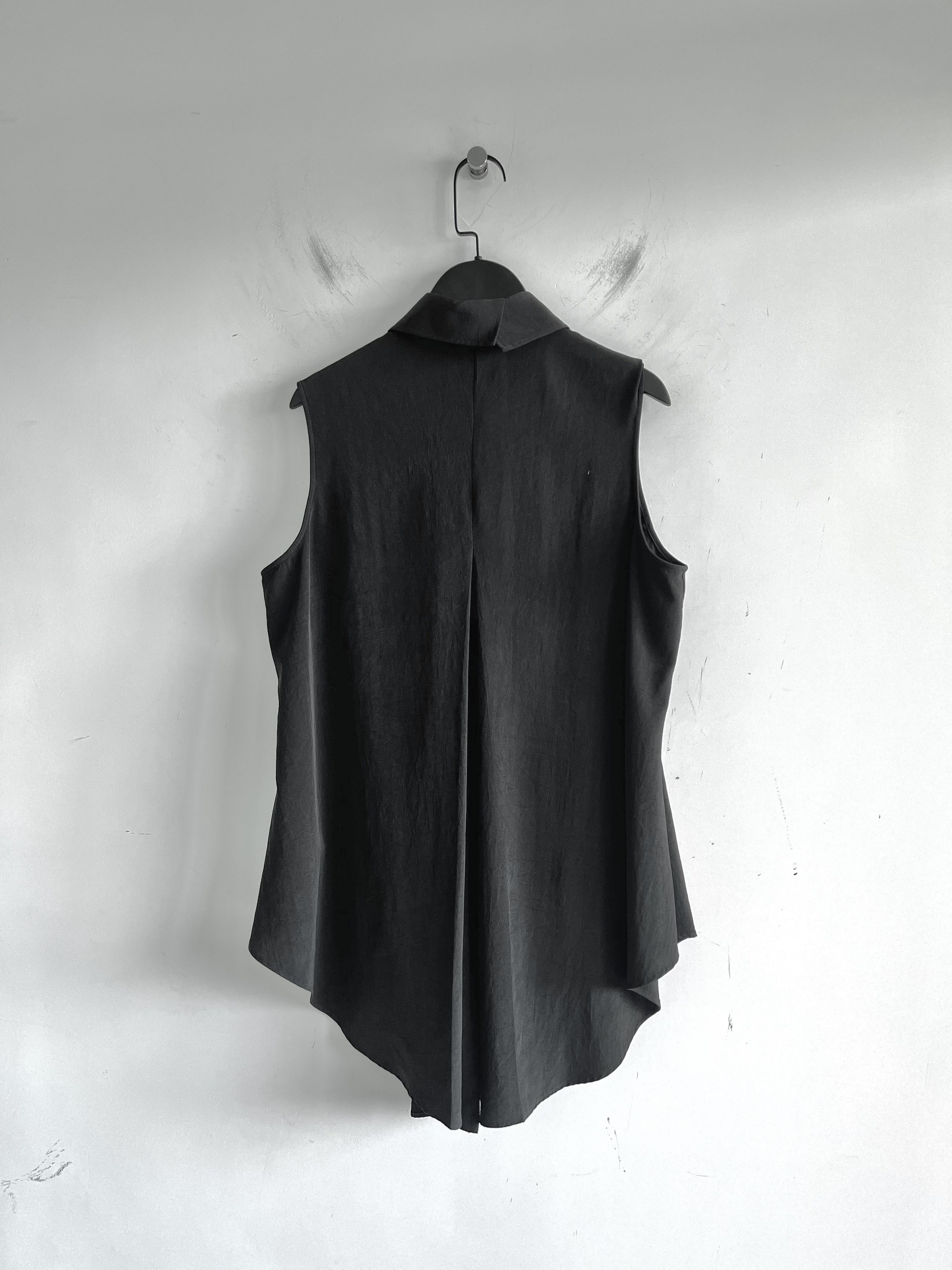 Yohji Yamamoto Y's Yohji Yamamoto - Sleeveless Triacetate Shirt Blouse Size S / US 4 / IT 40 - 2 Thumbnail