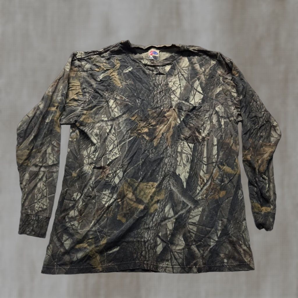 Wrangler VINTAGE Pro Gear Wrangler Realtree Hardwood Camouflage Long Sleeve Shirt Men XL All Seasons Hunting 2000s Size US XL / EU 56 / 4 - 1 Thumbnail