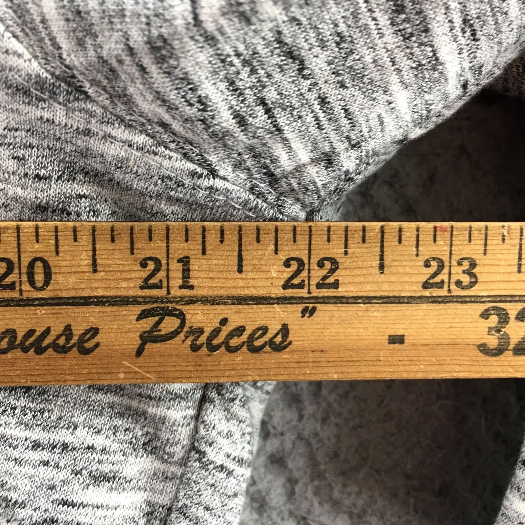 Vintage Lifeguard Hoodie Womens Large Gray Heather Cropped Pullover Graphic Pop Surf Shirt Size L / US 10 / IT 46 - 6 Thumbnail