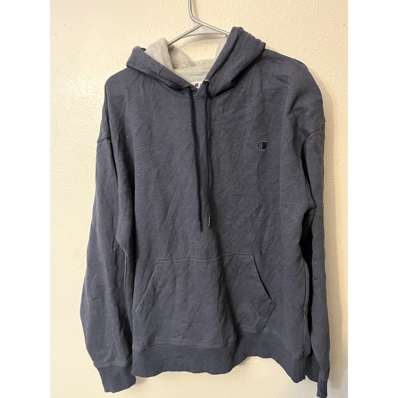 Champion Champion Hoodie Mens XL Blue Logo Embroidered Hooded Logo Sweatshirt Regular Fit Size US XL / EU 56 / 4 - 2 Thumbnail
