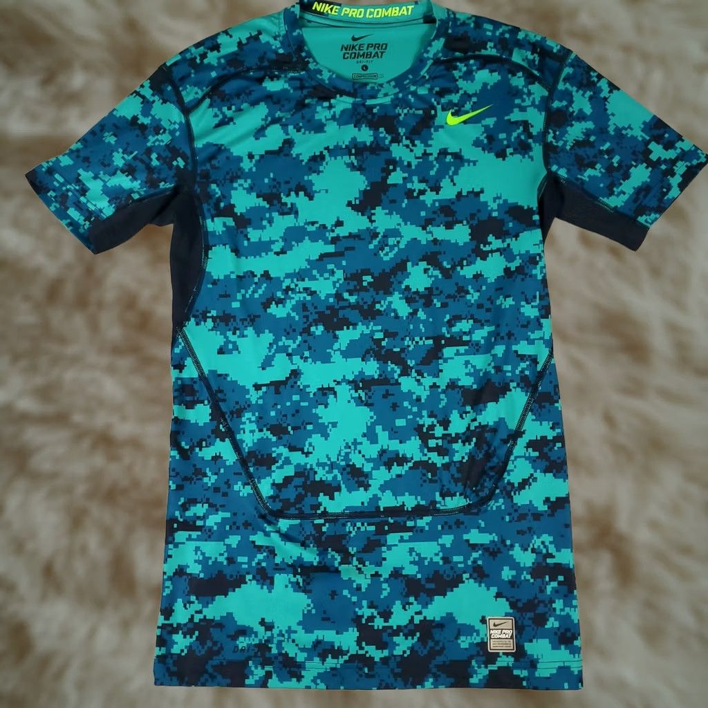 Adidas Adidas T Shirt Mens Large Blue Pixel Camo Pro Combat Compression Short Sleeve Shirt Size US L / EU 52-54 / 3 - 1 Thumbnail