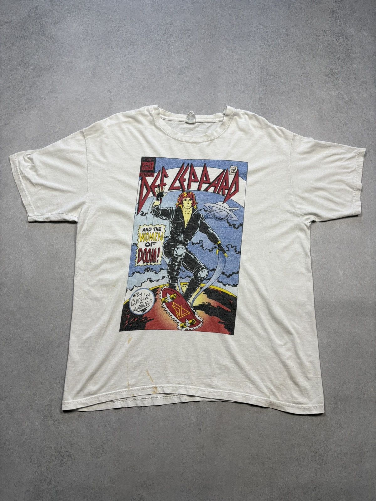Band Tees Vintage 00s Def Leppard Hysteria Women Of Doom Tee Band Rare Size US XL / EU 56 / 4 - 1 Thumbnail
