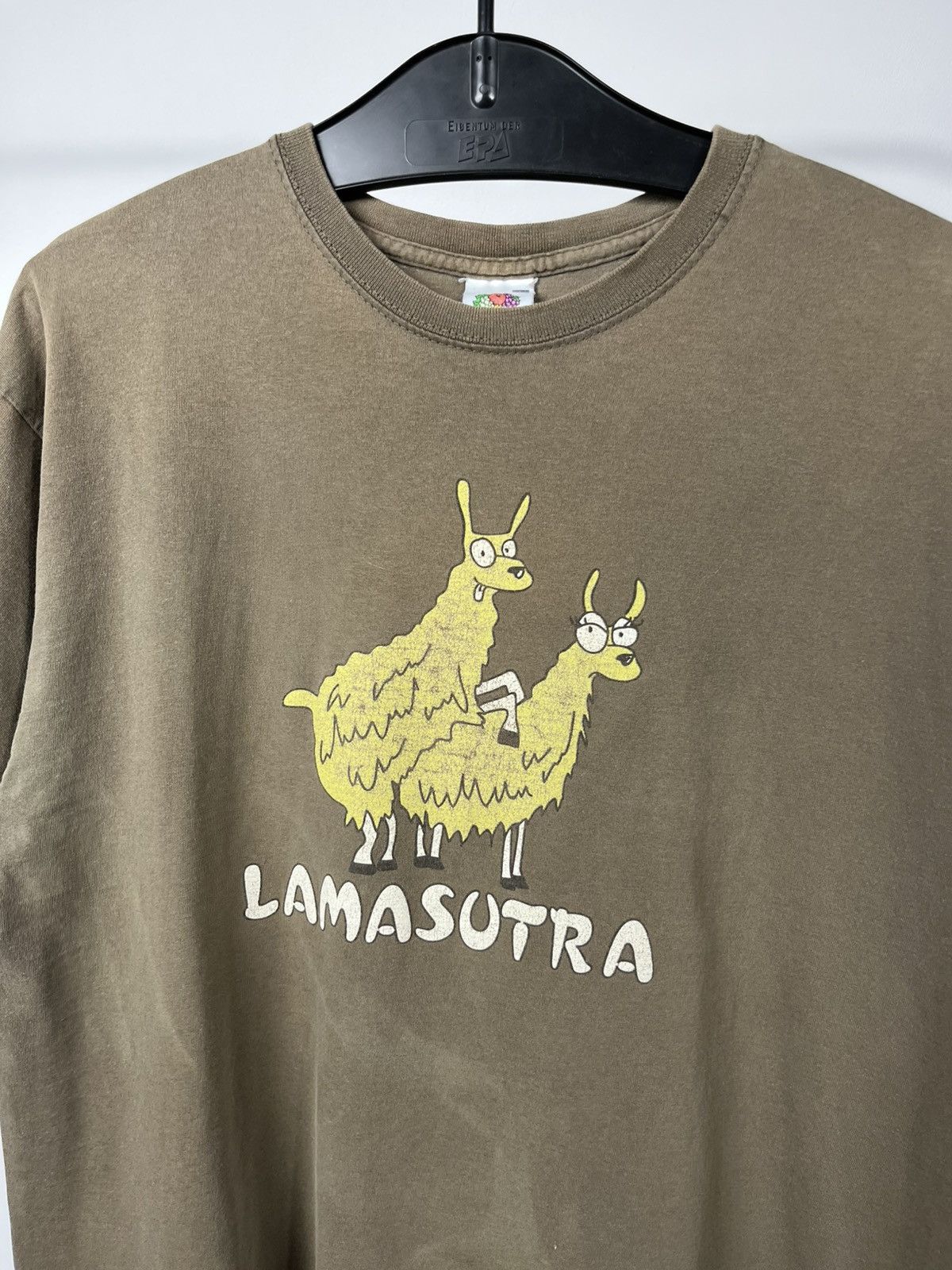 Other Lamasutra Llama Graphic T-Shirt Brown Fruit of the Loom L Size US L / EU 52-54 / 3 - 4 Thumbnail