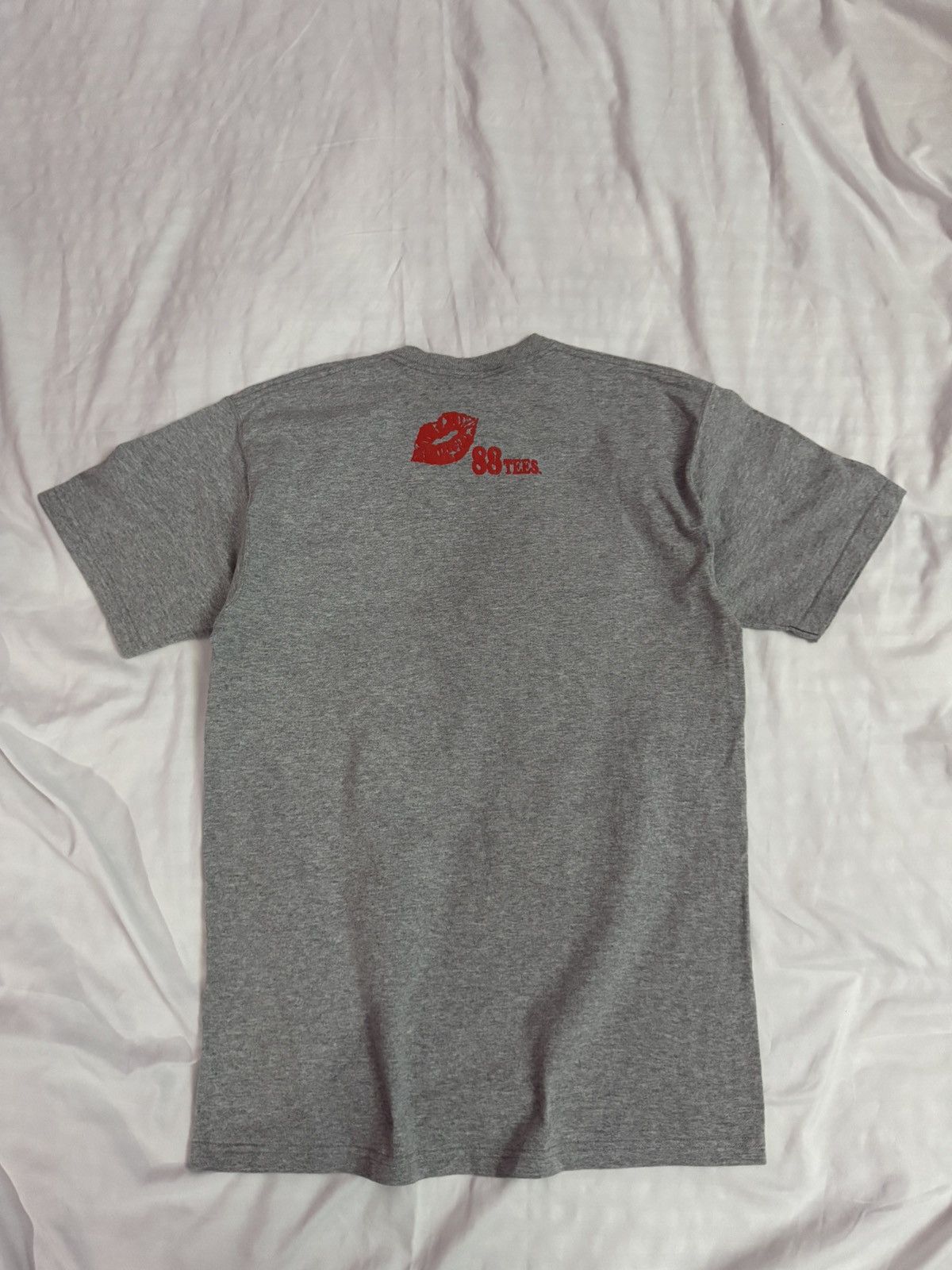 Vintage 2000s 88tees Kiss Skateboard Wording Tees Size US M / EU 48-50 / 2 - 4 Thumbnail