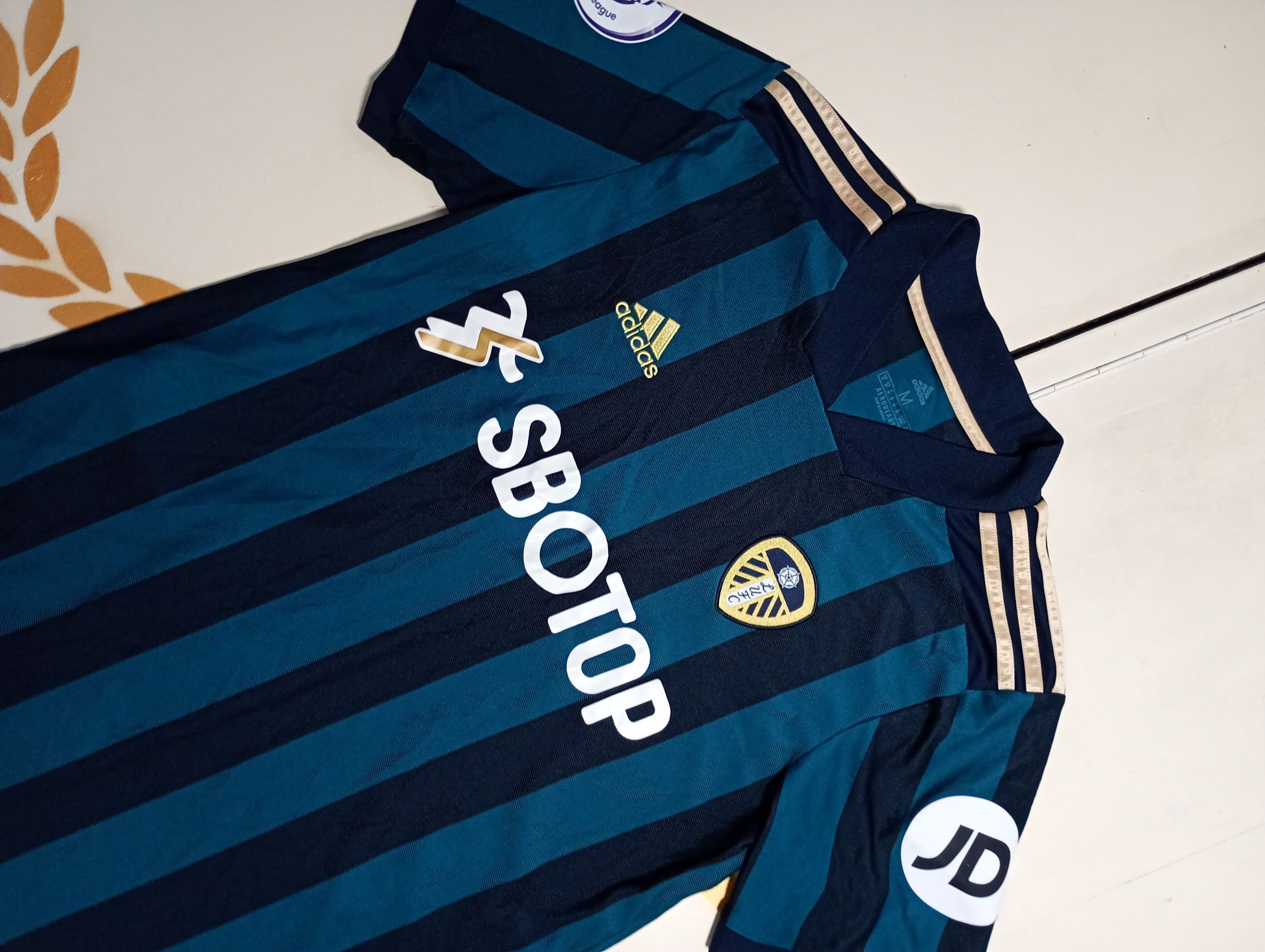 Adidas Adidas Leeds United Away Jersey 2020-2021 Size US M / EU 48-50 / 2 - 5 Thumbnail