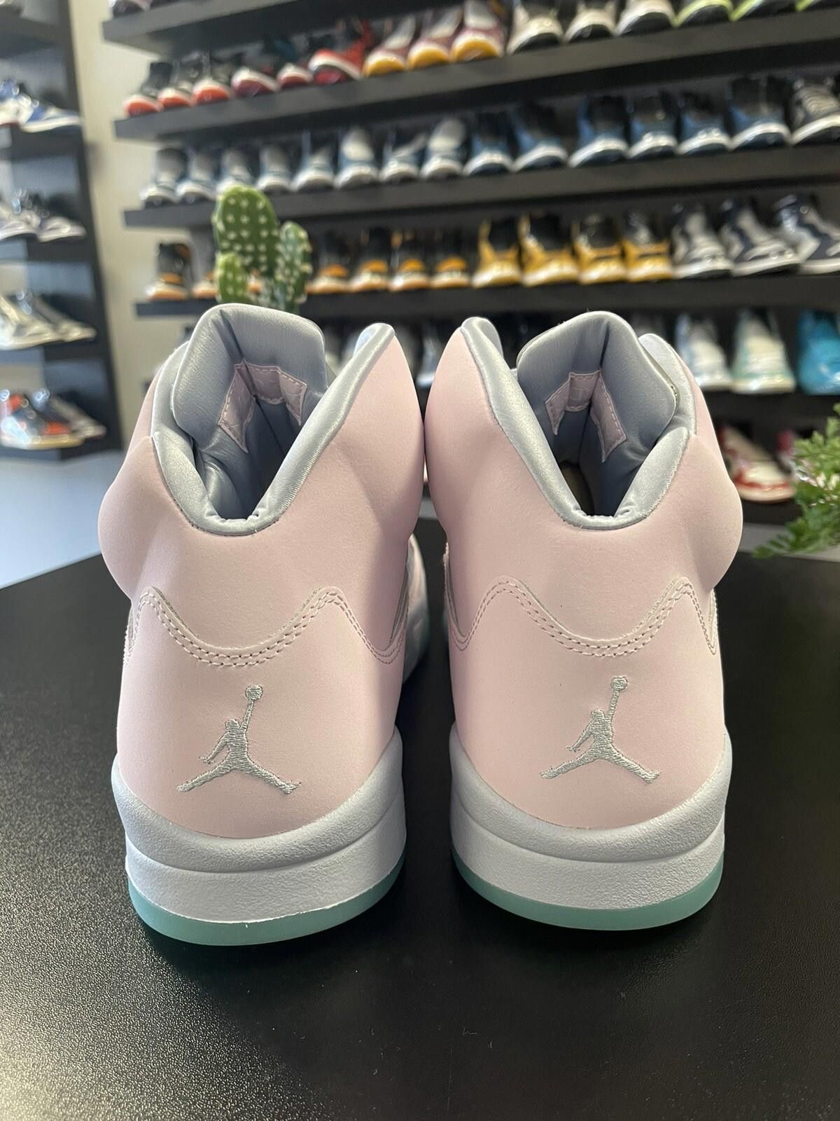 Jordan Brand Size 11.5 - Air Jordan 5 Retro Easter Regal Pink DV0562-600 Size US 11.5 / IT 41.5 - 4 Thumbnail