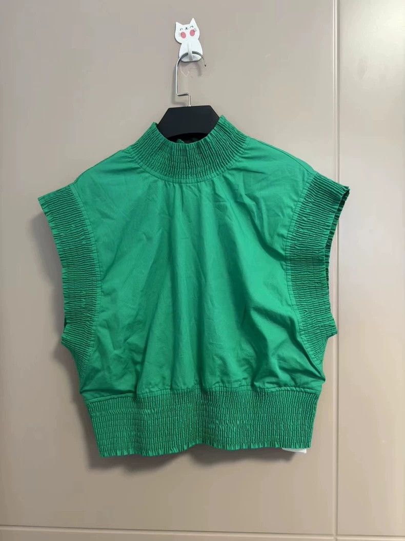 Other Louis Vuitton Solid sleeveless T-shirt with stand-up ruffl Size M / US 6-8 / IT 42-44 - 2 Thumbnail
