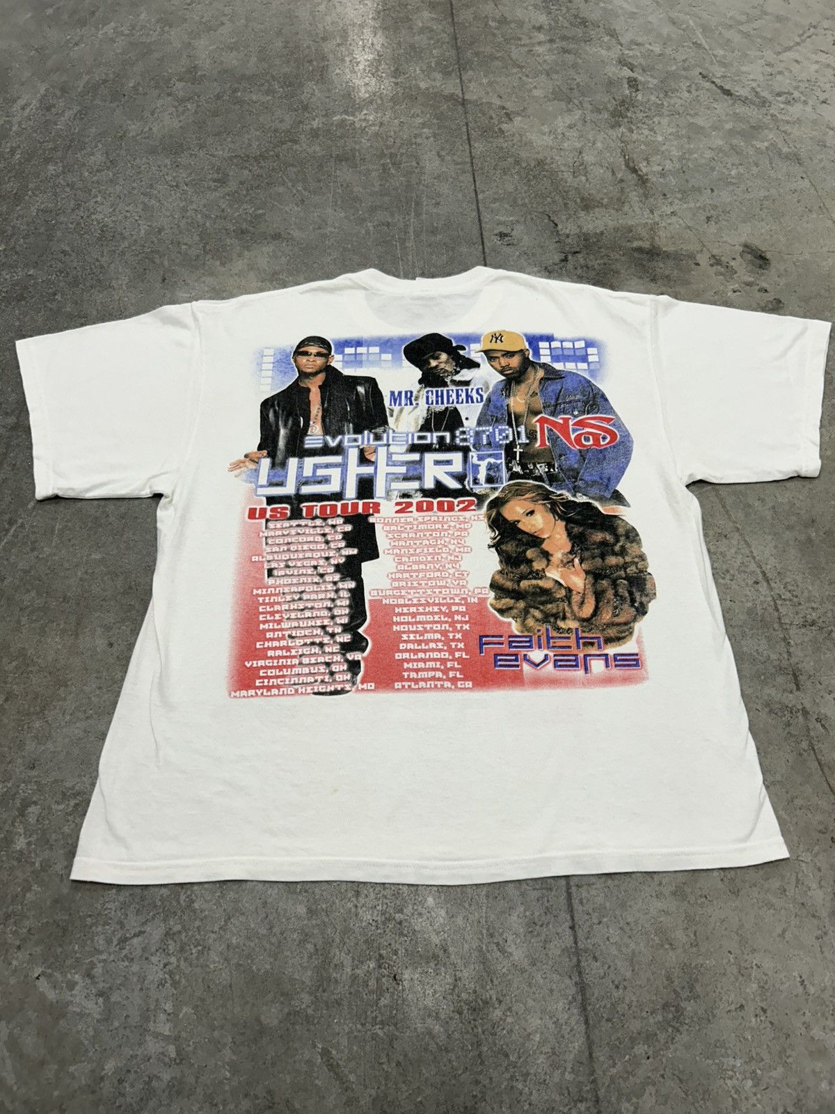 Band Tees Vintage usher evolution 8701 tour rap tee style Size US XL / EU 56 / 4 - 2 Thumbnail