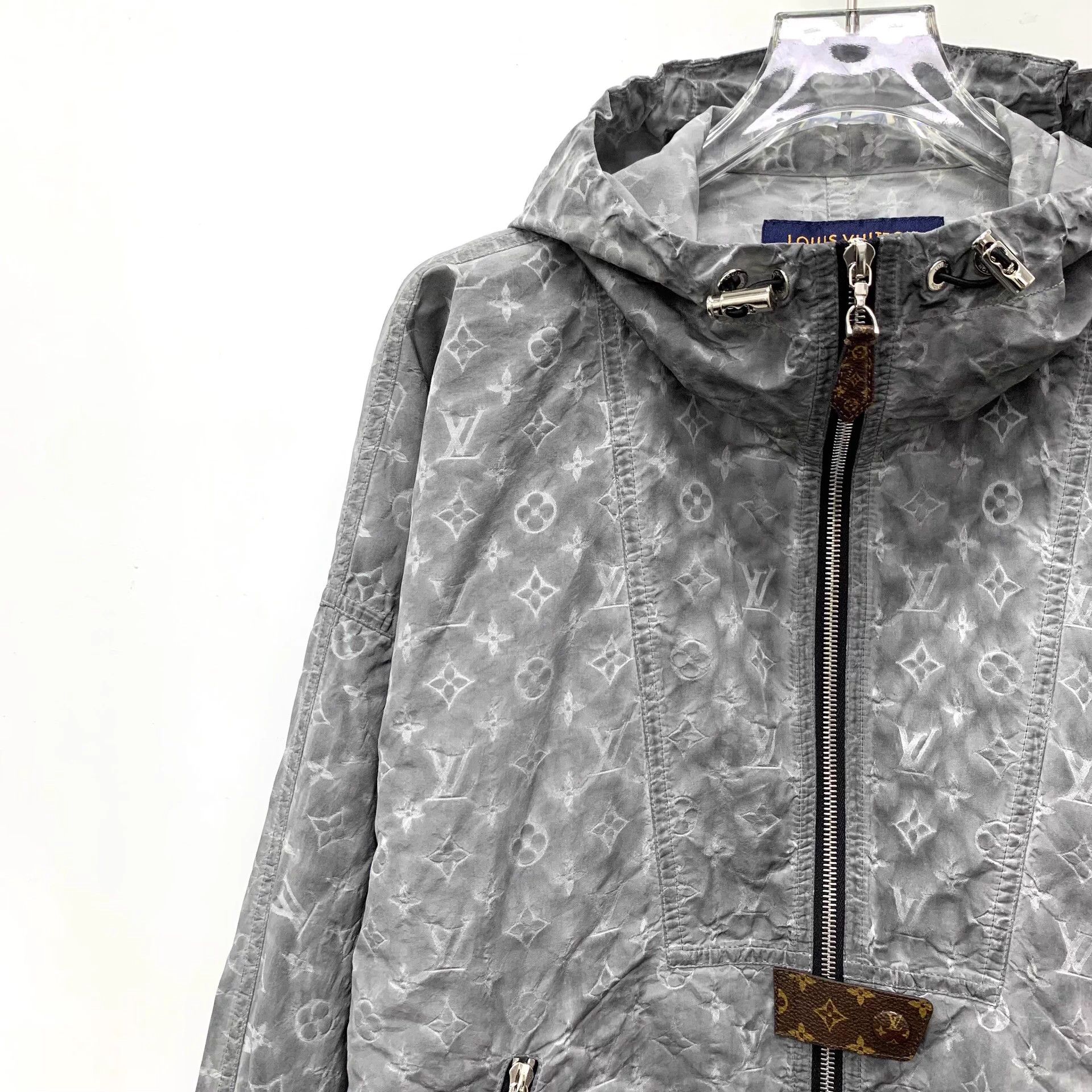 Louis Vuitton LW0168 Louis Vuitton Grey Logo Monogram Long-Sleeve Jacket, Size XXS / US 00 / IT 34 - 3 Thumbnail