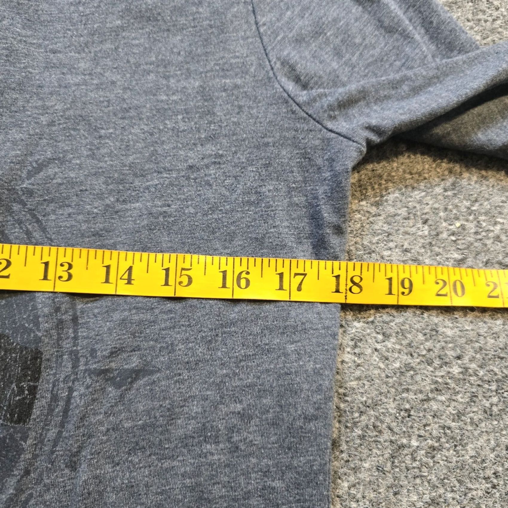 Barbour Barbour Shirt Womens Size 8 Gray Long Sleeve Round Neck Logo Basic Size M / US 6-8 / IT 42-44 - 6 Thumbnail