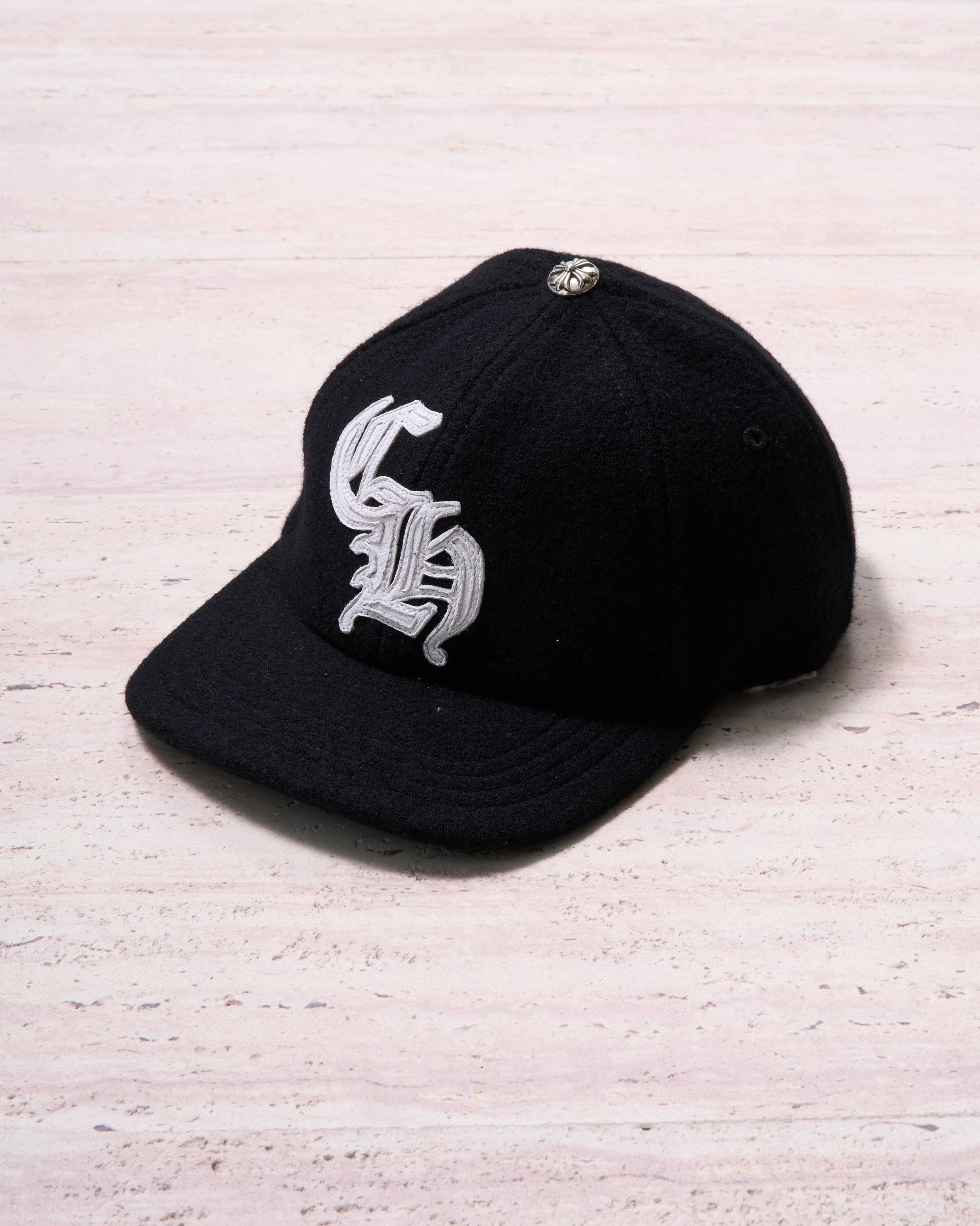 【人気/関税/送料込み】 Chrome Hearts CH Hong Kong Trucker Ha Chrome Hearts Chrome Hearts CH Hong Kong Trucker Hat Black