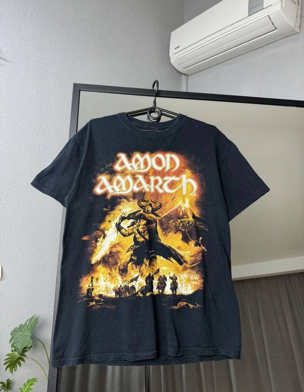 Band Tees × Vintage Faded Amon Amarth Tour 2011 Paint Splattered Distressed Tee Size US M / EU 48-50 / 2 - 1 Thumbnail