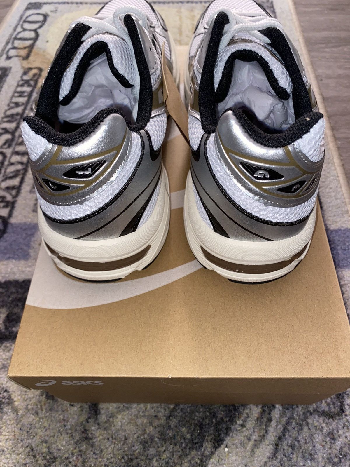 Asics ASICS Gel-1130 White Clay Canyon Size US 11.5 / EU 44-45 - 4 Thumbnail