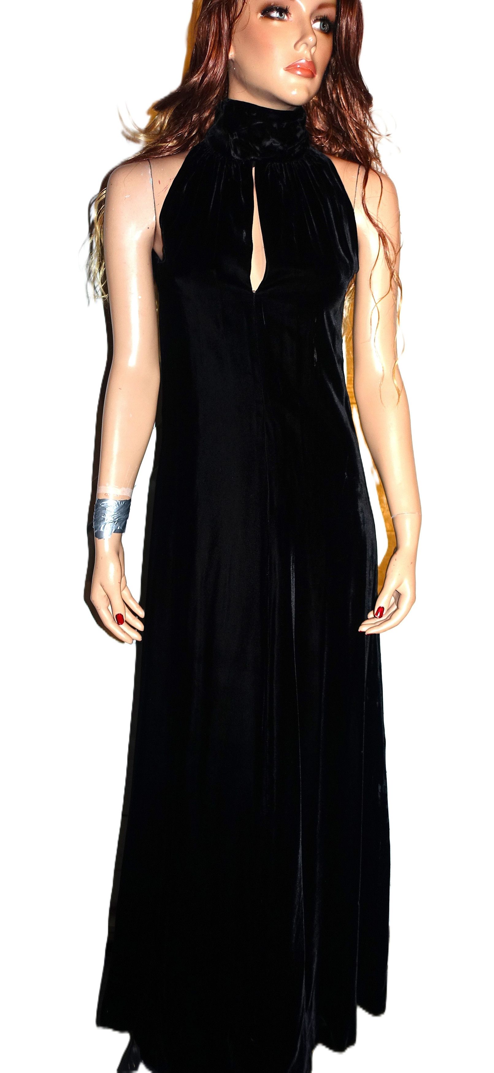 Vintage Vintage Vogue Paris Original Black Velvet Maxi Dress S Size S / US 4 / IT 40 - 1 Thumbnail