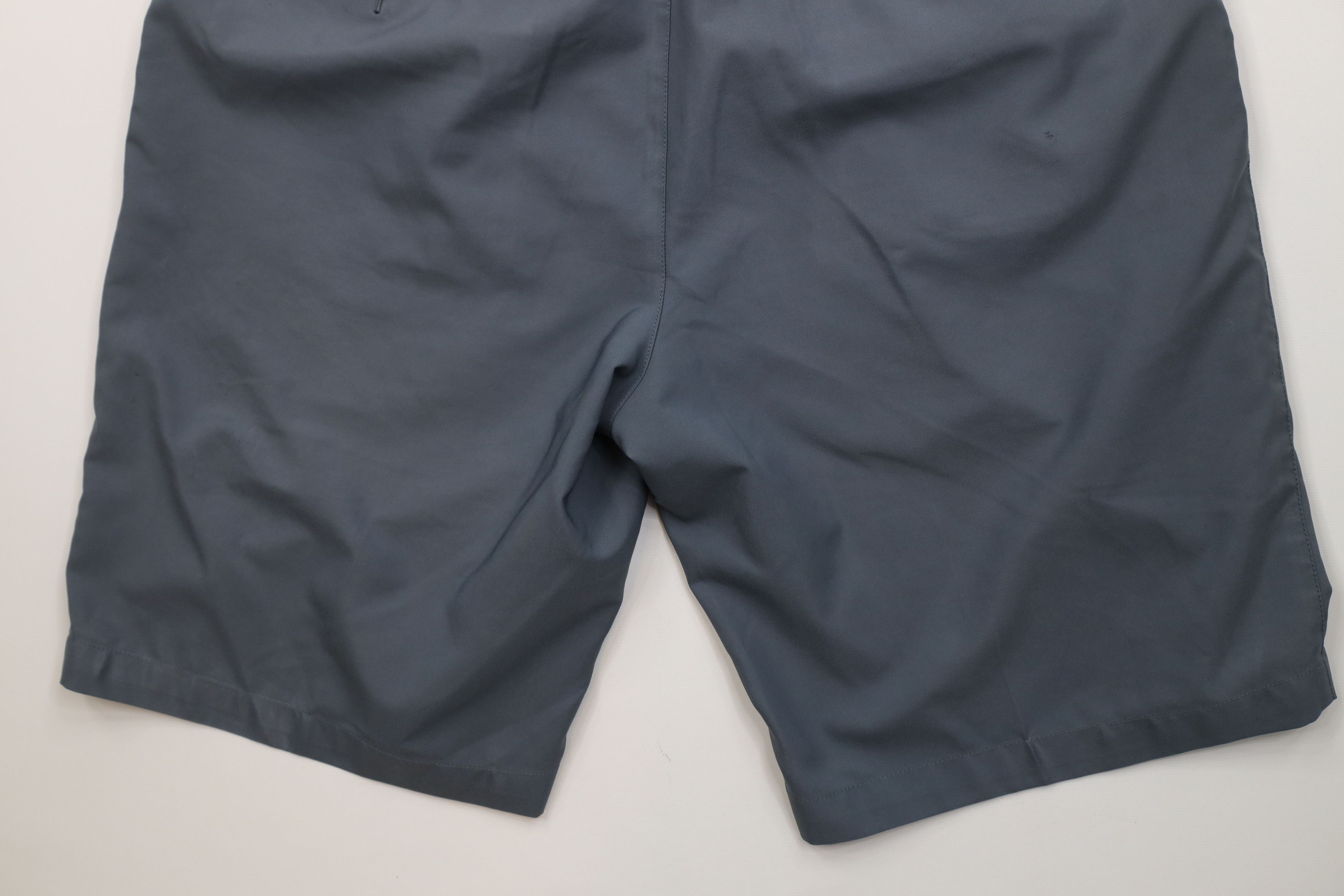 Adidas Adidas Golf Spell Out Tech Golfing Chino Shorts Gray Size US 34 / EU 50 - 15 Thumbnail