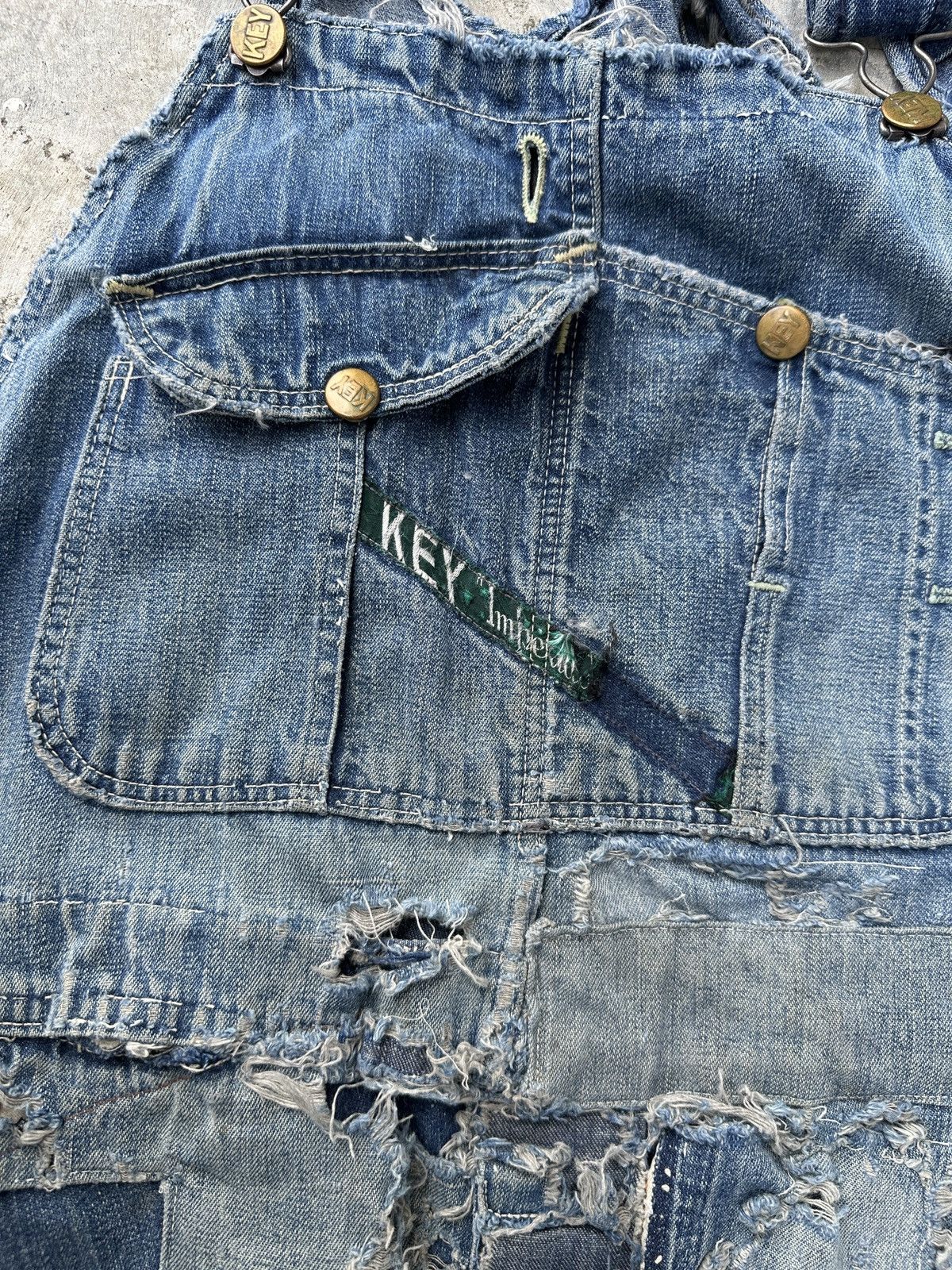 Vintage 50s Trashed Union Selvedge Key Denim patchwork farmer bib Size US 37 - 12 Thumbnail