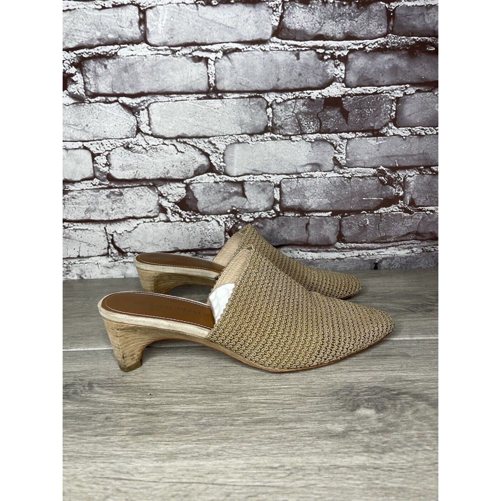 Donald Pliner Donald J. Pliner Fenda Beige Tan Elastic Pointed Heel Mules Size US 9 / IT 39 - 15 Thumbnail