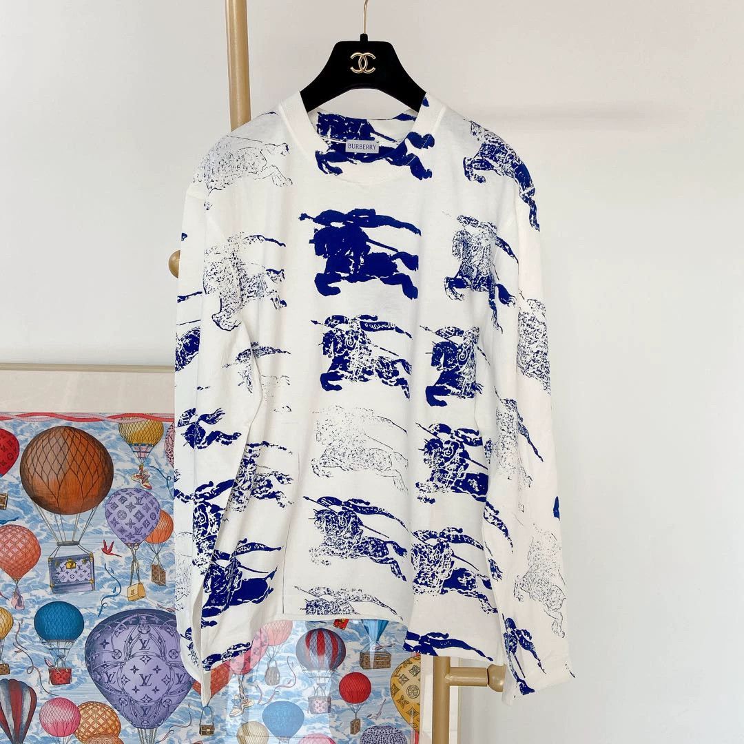 Burberry Burberry Horse Print Long-Sleeve T-shirt Size S Size US S / EU 44-46 / 1 - 2 Thumbnail