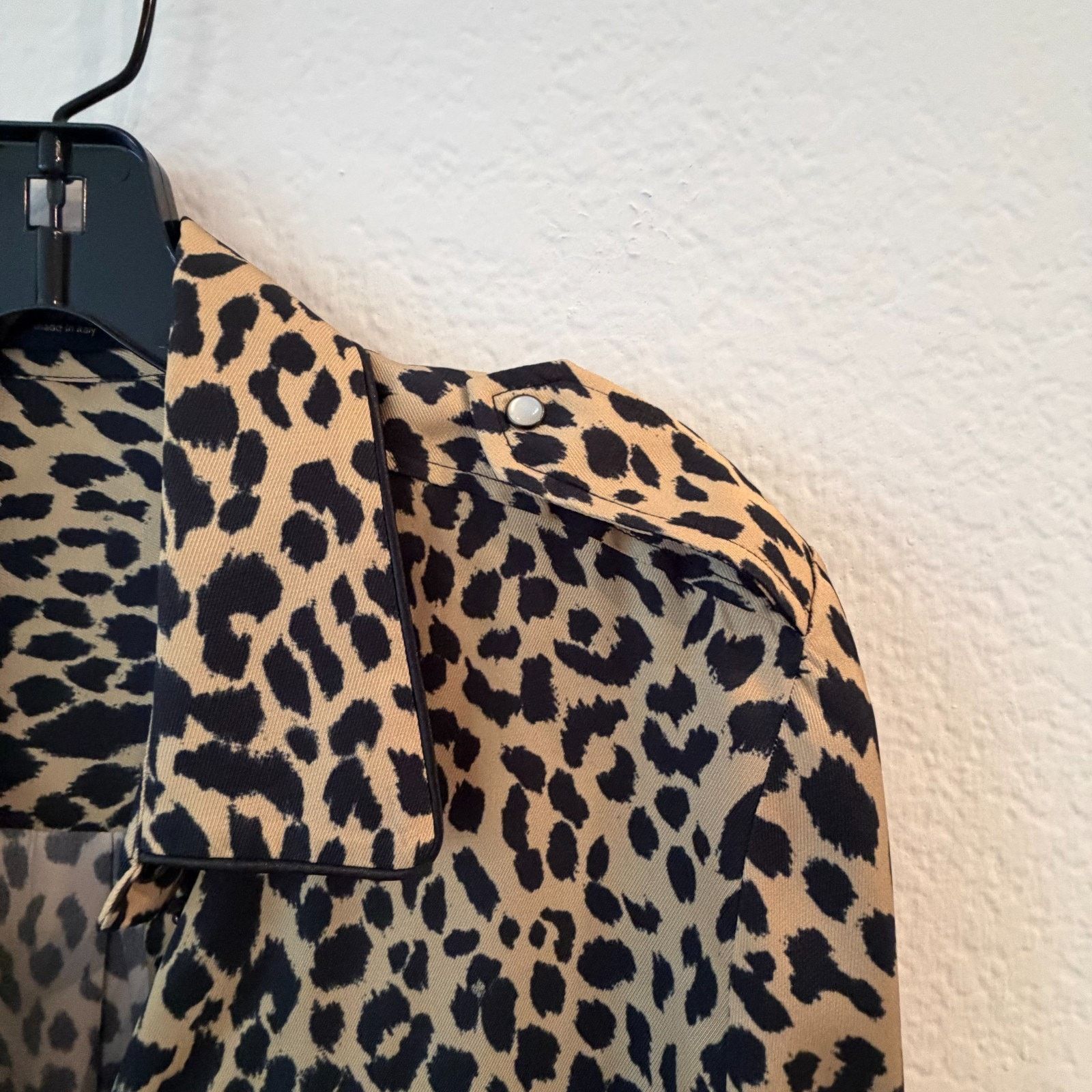 Piazza Sempione Piazza Sempione Silk Leopard Print Shirt Italy IT 48 US 12 Size L / US 10 / IT 46 - 8 Thumbnail