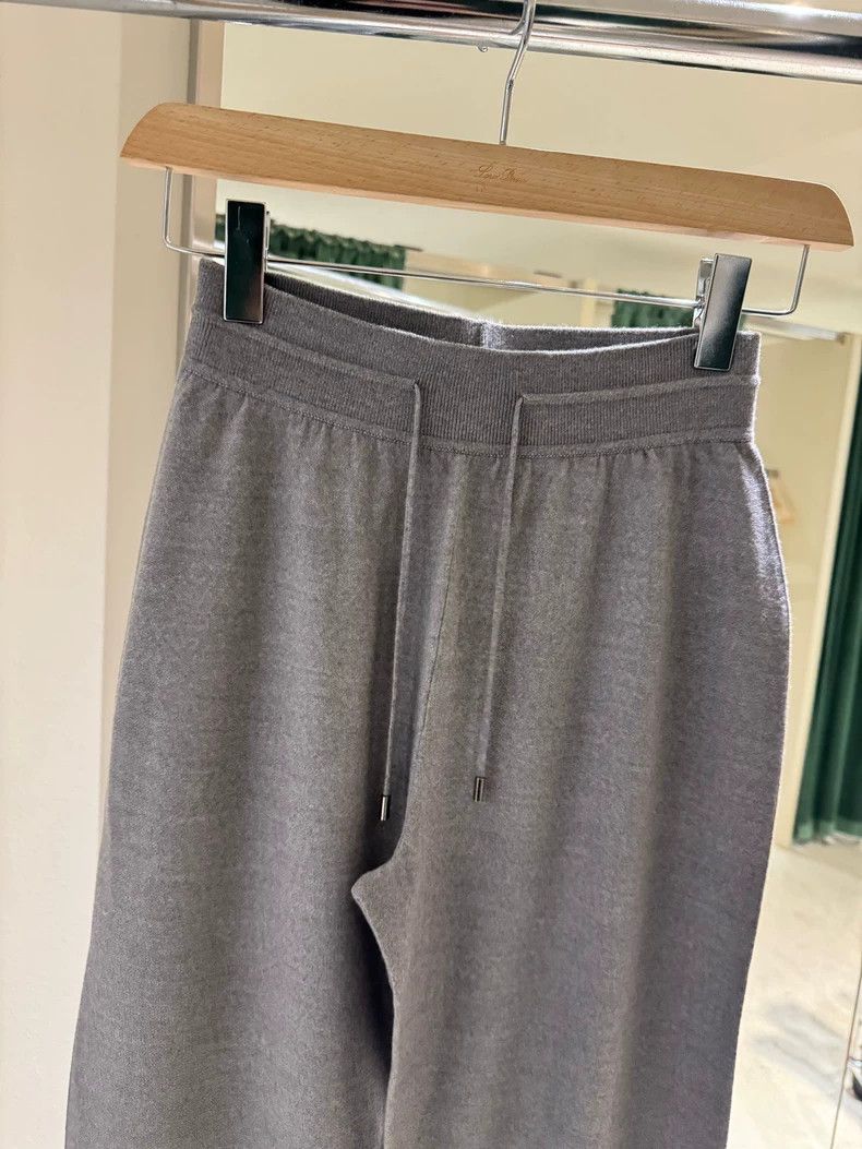 Loro Piana LORO PIANA Light gray slim waist casual pants Size 27" / US 4 / IT 40 - 2 Thumbnail