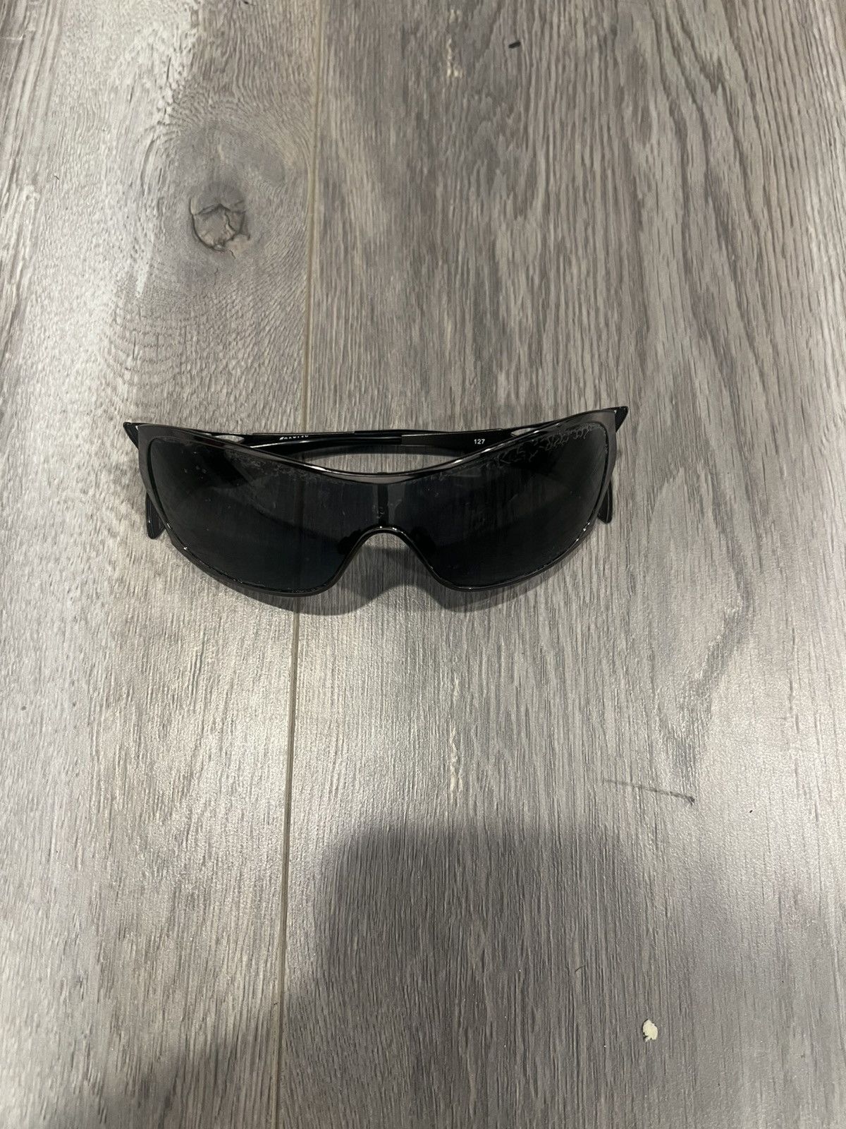 OAKLEY SUNGLASSES