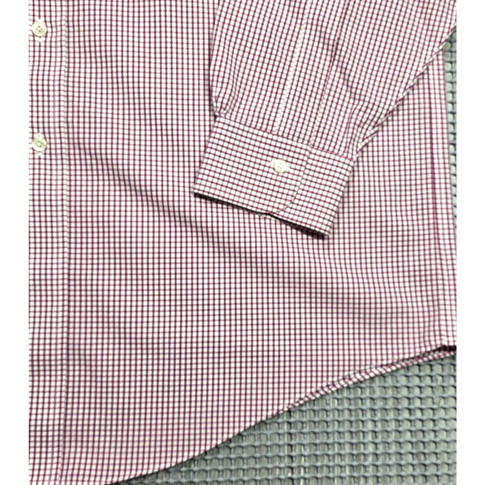 Brooks Brothers Brooks Brothers Shirt Mens Long Sleeve Button-Up 16 34 Traditional Fit blue white gingham OCBD Size US L / EU 52-54 / 3 - 4 Thumbnail