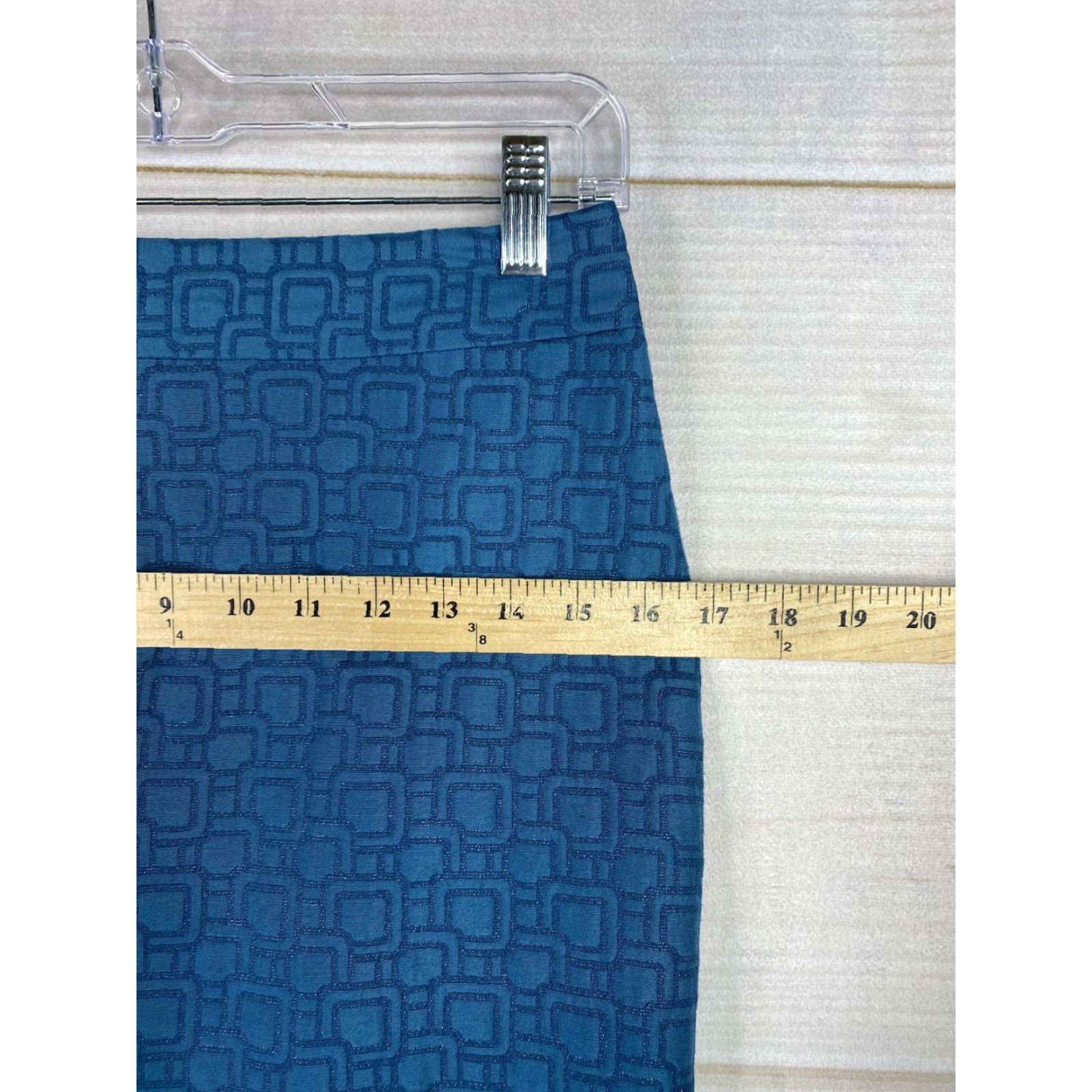 Ann Taylor Ann Taylor Loft Skirt Womens 2 Petite Blue Printed Mini Straight Pencil Lined Skirt - 2P Petites Blue Geometric Zipper Lined Casual Classic Short Size 26" / US 2 / IT 38 - 4 Thumbnail