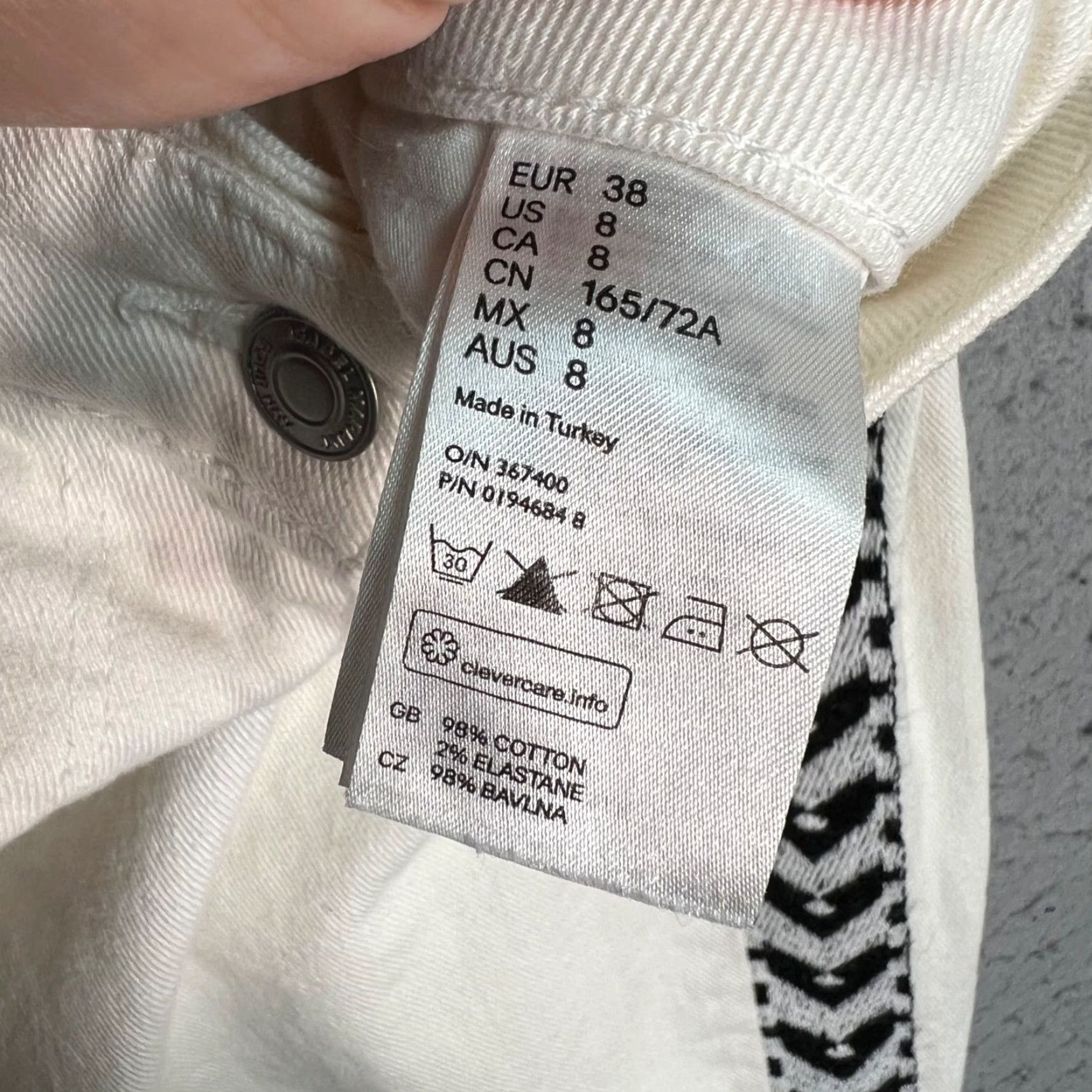 Isabel Marant Isabel Marant x H&M Womens Jeans 8 White with Black Chevron Side Stripes Skinny High Rise Denim Cotton 30 Inseam 31 Waist Women 8 Size 30" / US 8 / IT 44 - 4 Thumbnail