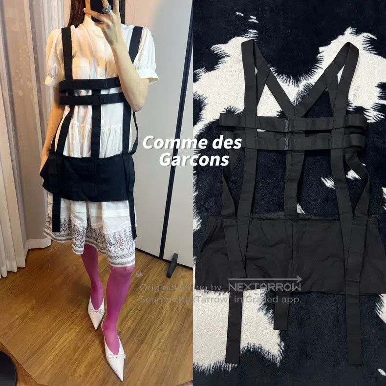 Comme des Garcons Comme Des Garcons Multi-pocket Decorative Openwork Vest Size S / US 4 / IT 40 - 1 Thumbnail