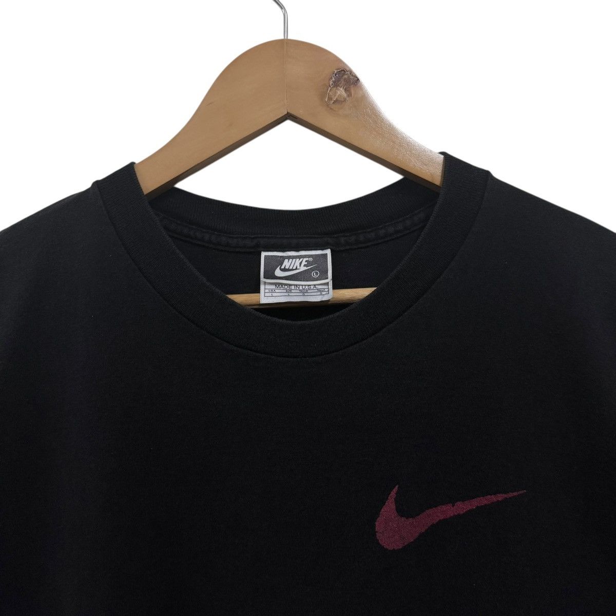 Nike Vintage 90s Nike Air Tshirt Big Logo Size US L / EU 52-54 / 3 - 5 Thumbnail
