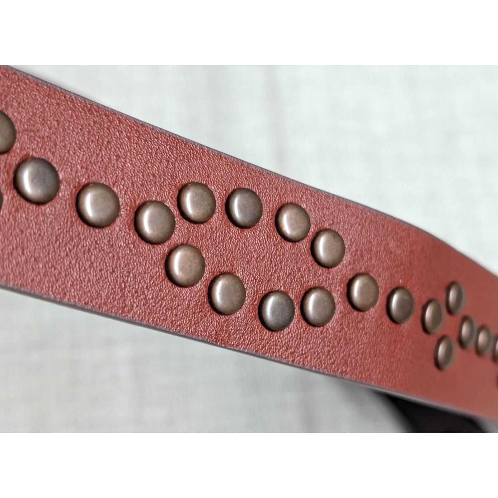 Hot Topic VINTAGE brown belt studded motorcycle punk 1990s Men 40 waist 1-1/4" synthetic leather pattern studded belt brown Mens 1990s motorcycle punk belt Size 40 - 4 Thumbnail