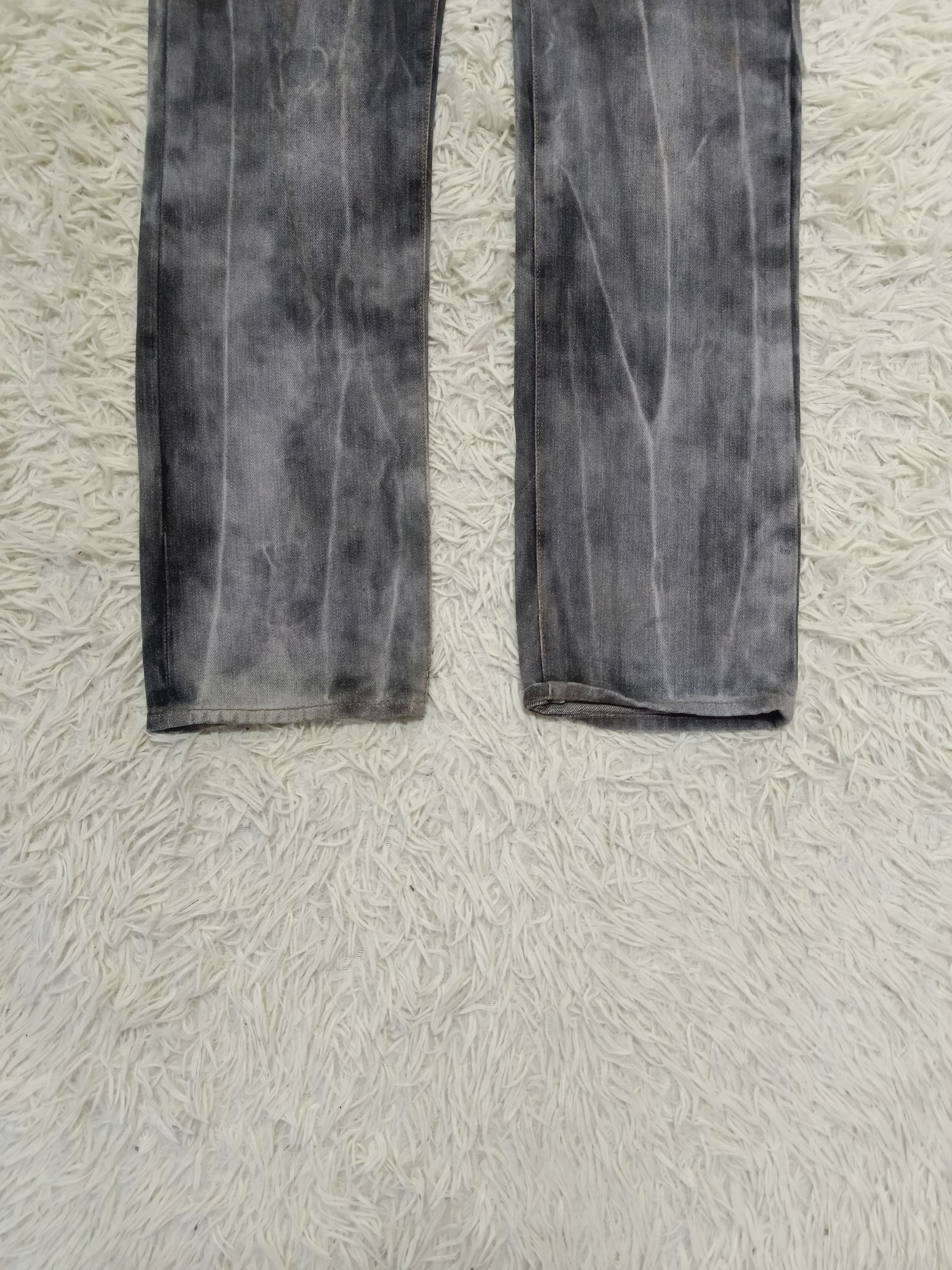 Japanese Brand DISTRESSED SMOKE DOUBLE FOCUS DENIM PANTS Size US 30 / EU 46 - 6 Thumbnail